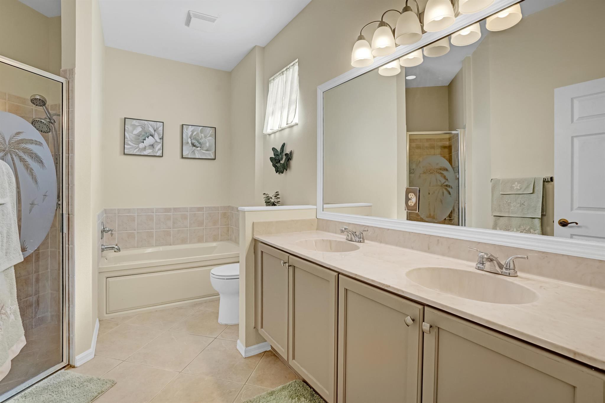 LAKEFOREST POINTE REPLAT - Residential