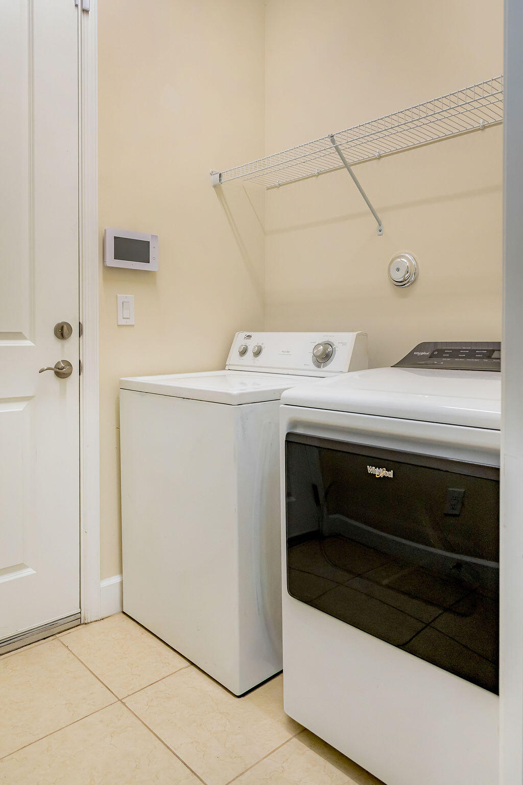 MEADOWS OF WESTLAKE - Residential Lease