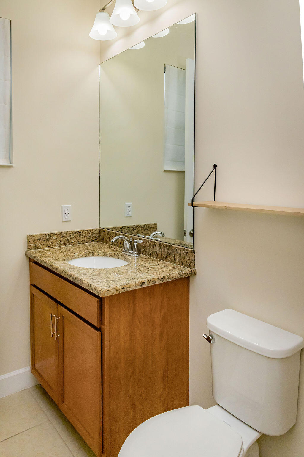 MEADOWS OF WESTLAKE - Residential Lease