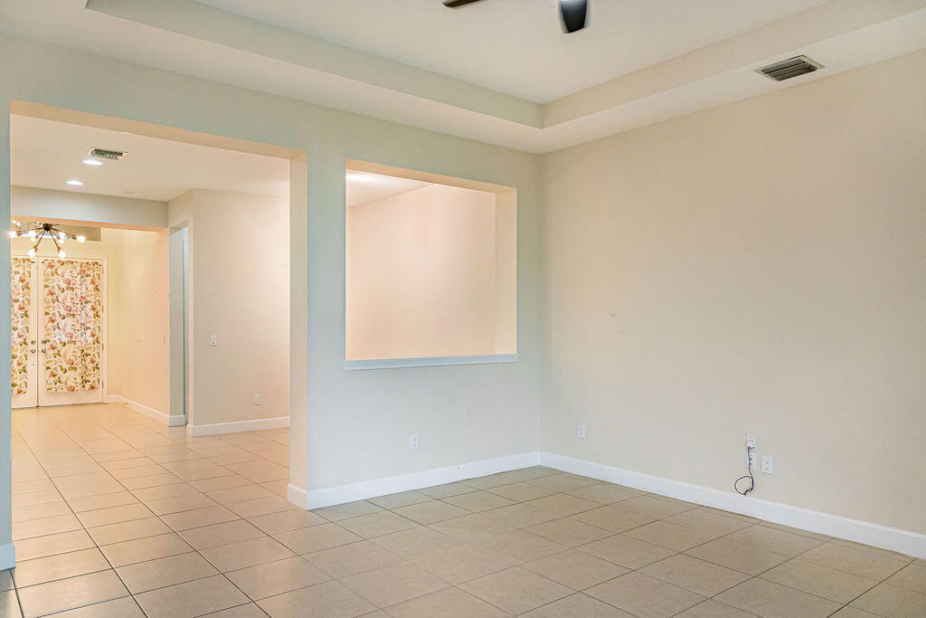 MEADOWS OF WESTLAKE - Residential Lease