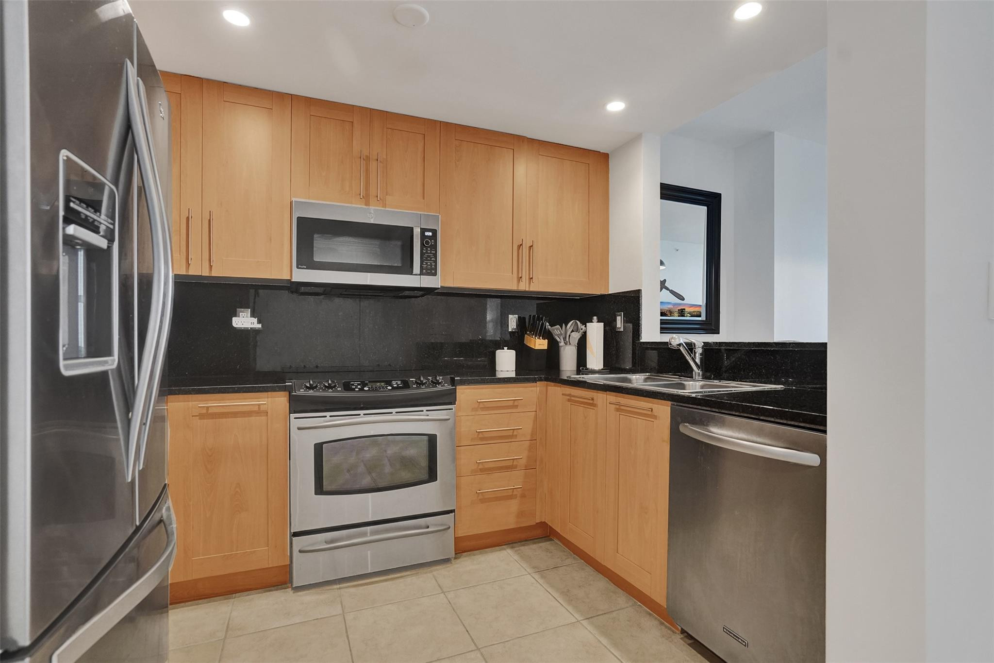 511 SE 5th Avenue 1415