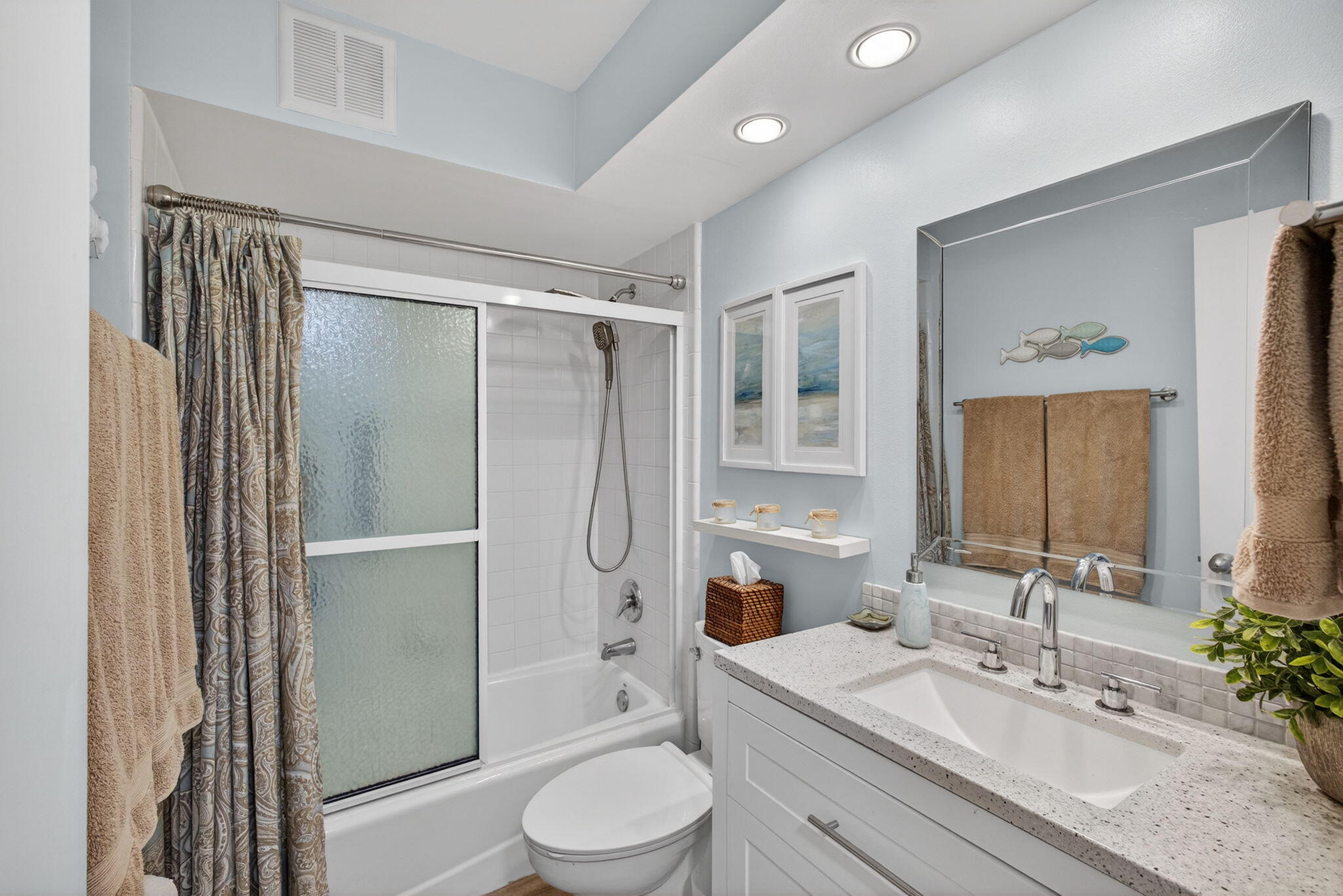 SHORE CLUB APTS B & C CONDO - Residential