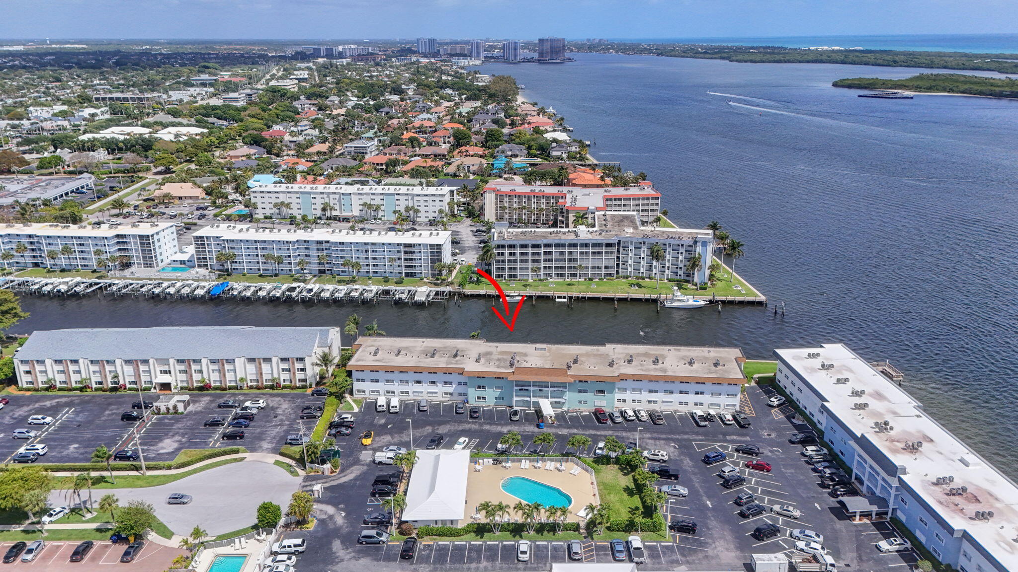 SHORE CLUB APTS B & C CONDO - Residential