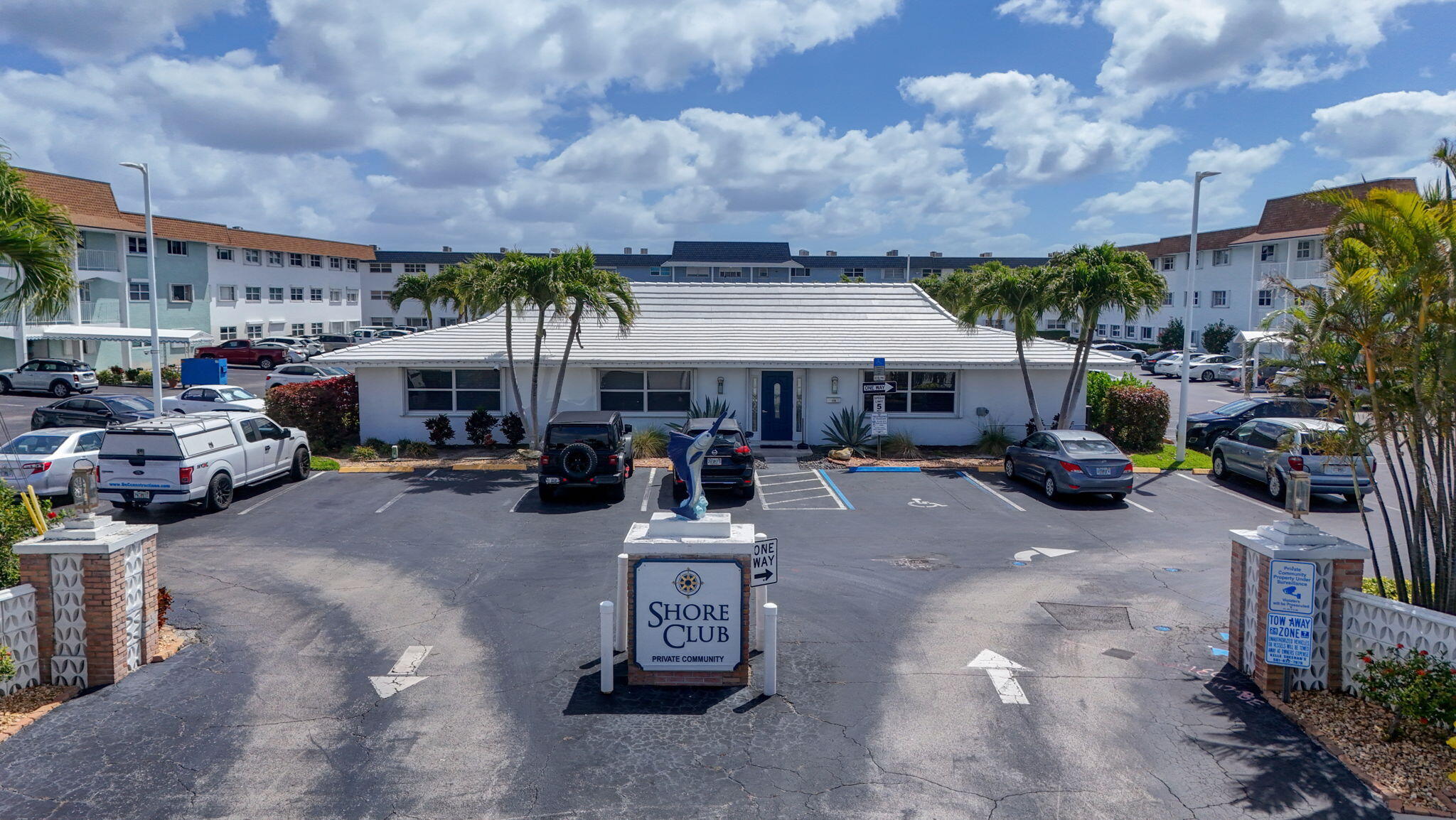 SHORE CLUB APTS B & C CONDO - Residential