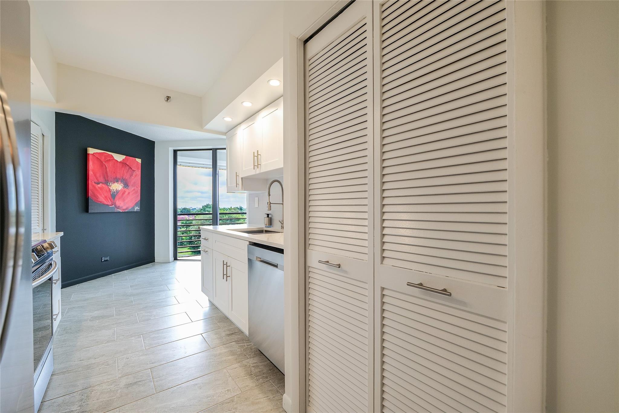 ENVIRON TOWERS - Residential