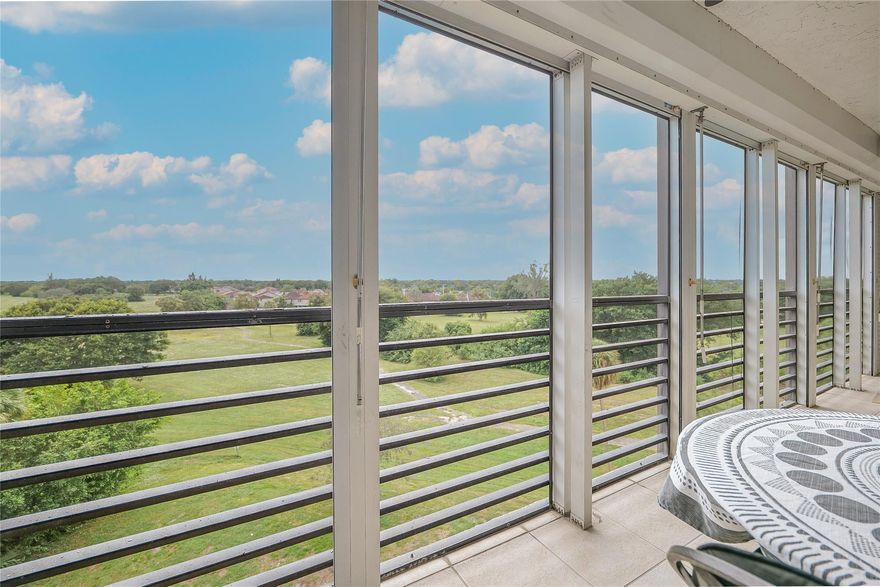 LOVELY! COMPLETELY RENOVATED!  2/2 WITH OPEN VIEWS ON SUNSETS! A PROJECT TO DO A GOLF COURSE IS A POSSIBILITY! 1600 TTL SQ FT!!  ALL R0OMS OPEN OUT ONTO THE LARGE TERRACE 33' X 7"!! WITH ROLL SHADES.   TILED THRUOUT LIVING/DINING/KITCHEN & BAMBOO IN BEDRMS! SOLD FULLY FURNISHED! A FEW EXCEPTIONS! NICELY DONE! ALSO THE BATHRMS ARE SUPERBLY REMODELED! MSTR BATH BOASTS HIS & HERS SHOWER!  VERY QUIET ASSOCIATION SAYS $72,000 INCOME IN LAST 2 YEARS, 6 MOS MAINTENANCE IN ESCROW, CREDIT SCORE MUST BE 700 OR OVER, 25% DOWN IF FINANCING, +55 COMMUNITY. INCLUDED IN MAINTENANCE IS INSURANCE, PEST CONTROL, WATER, CABLE TV & INTERNET, TENNIS, PICKLEBALL, HEATED POOL & JACUZZI! ALSO THE CULTURAL CENTER WHICH OFFERS BILLIARDS, SHUFFLEBOARD, GYM, BOWLING, ACTIVITIES & MORE!