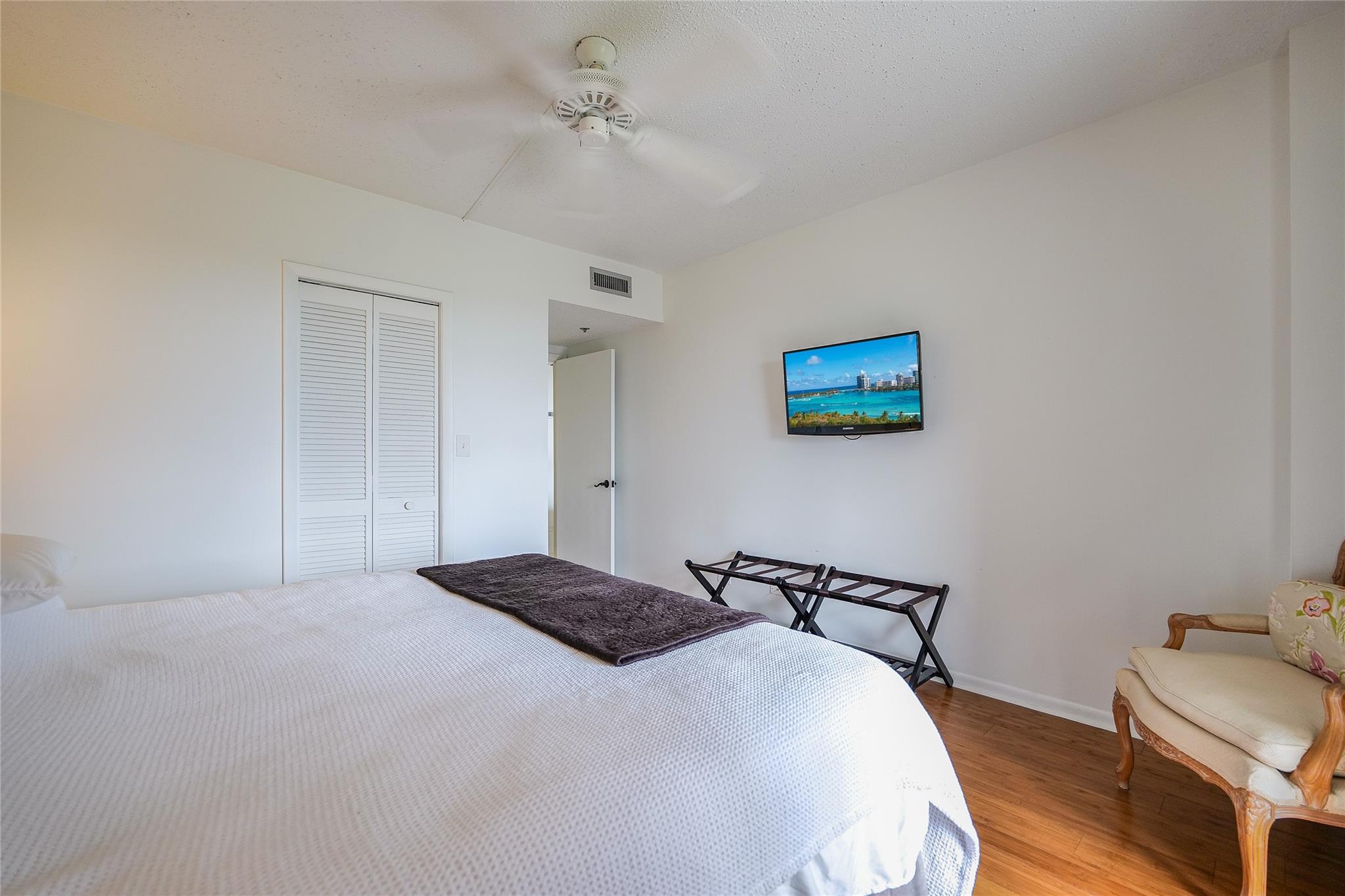 ENVIRON TOWERS - Residential