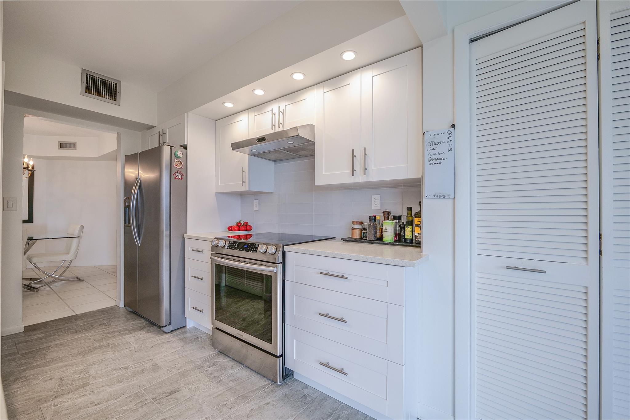 ENVIRON TOWERS - Residential