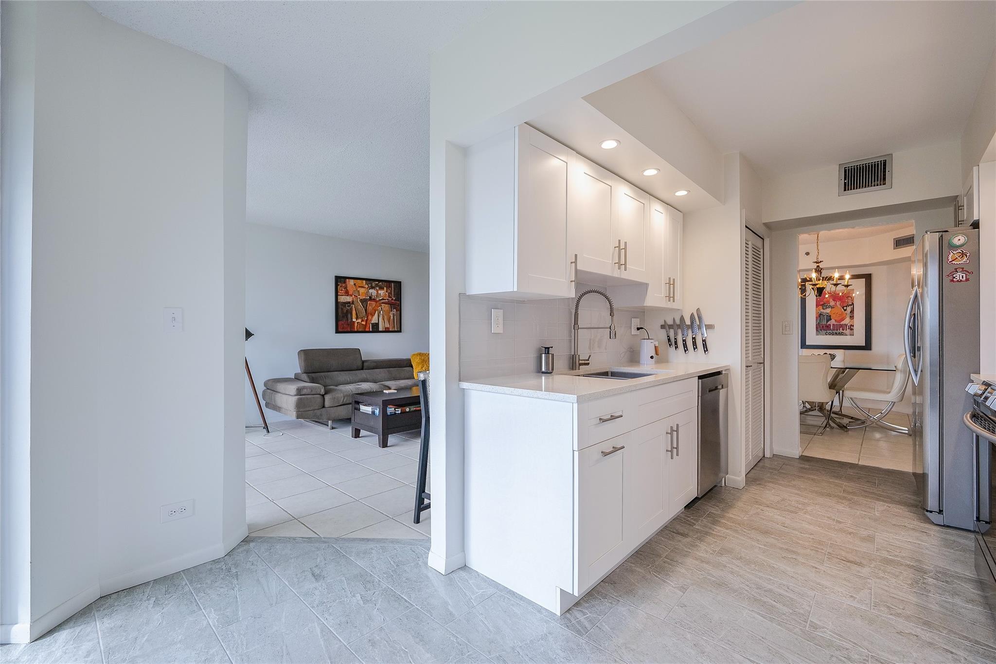 ENVIRON TOWERS - Residential