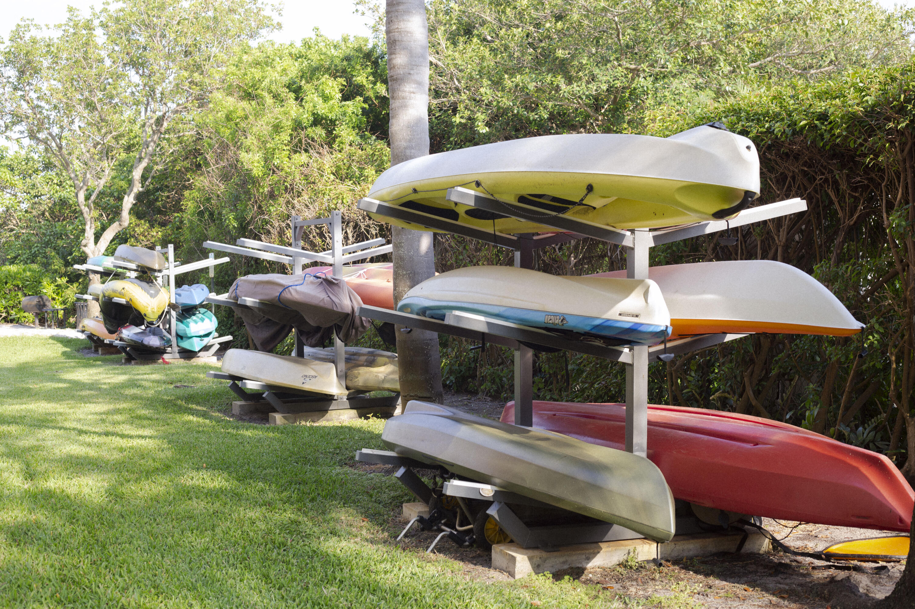 HYPOLUXOS MARINERS CAY CONDO - Residential