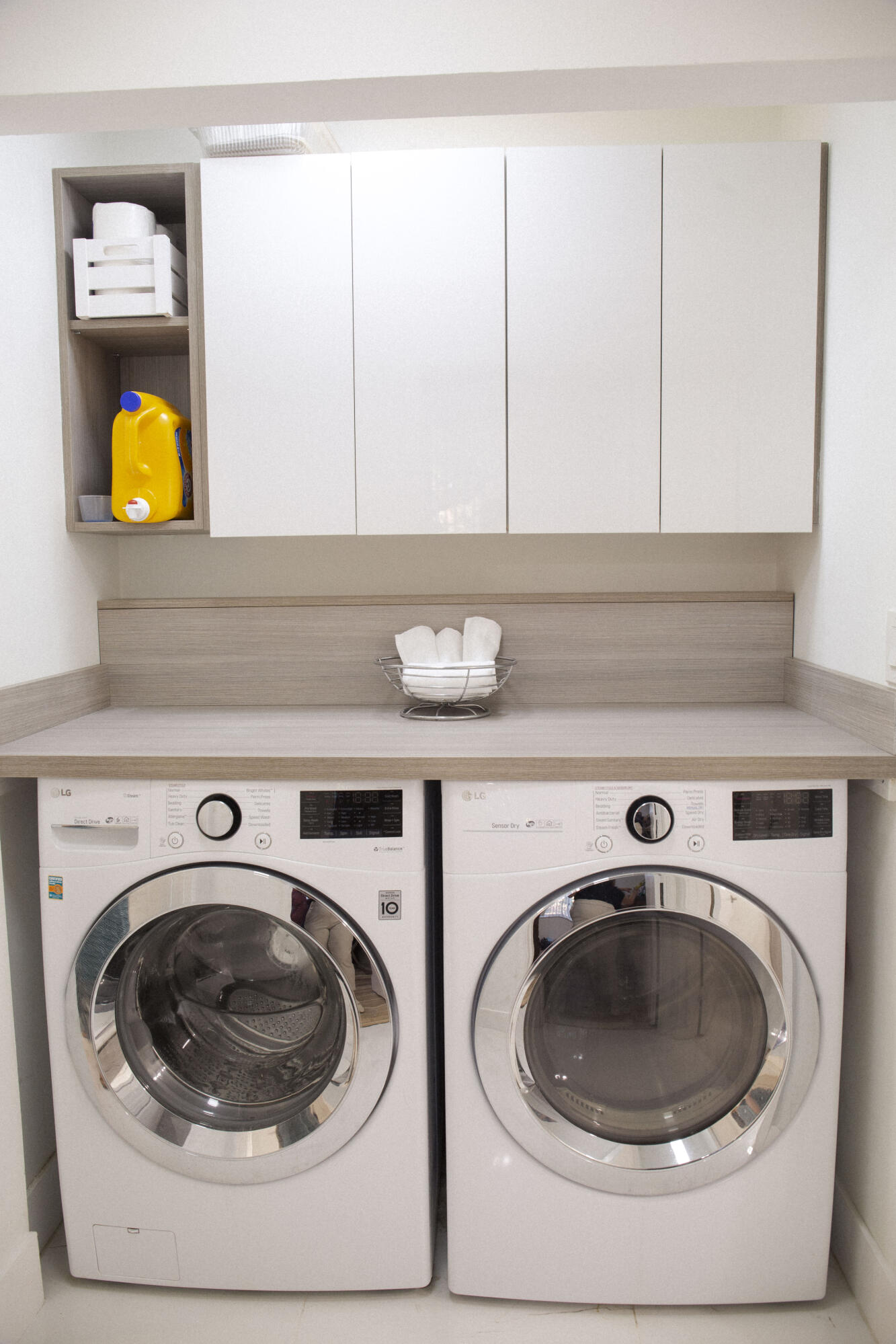 HYPOLUXOS MARINERS CAY CONDO - Residential