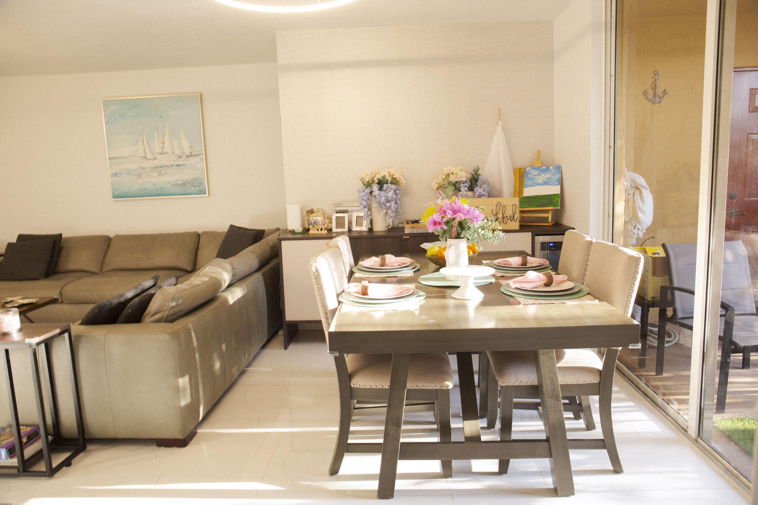 HYPOLUXOS MARINERS CAY CONDO - Residential