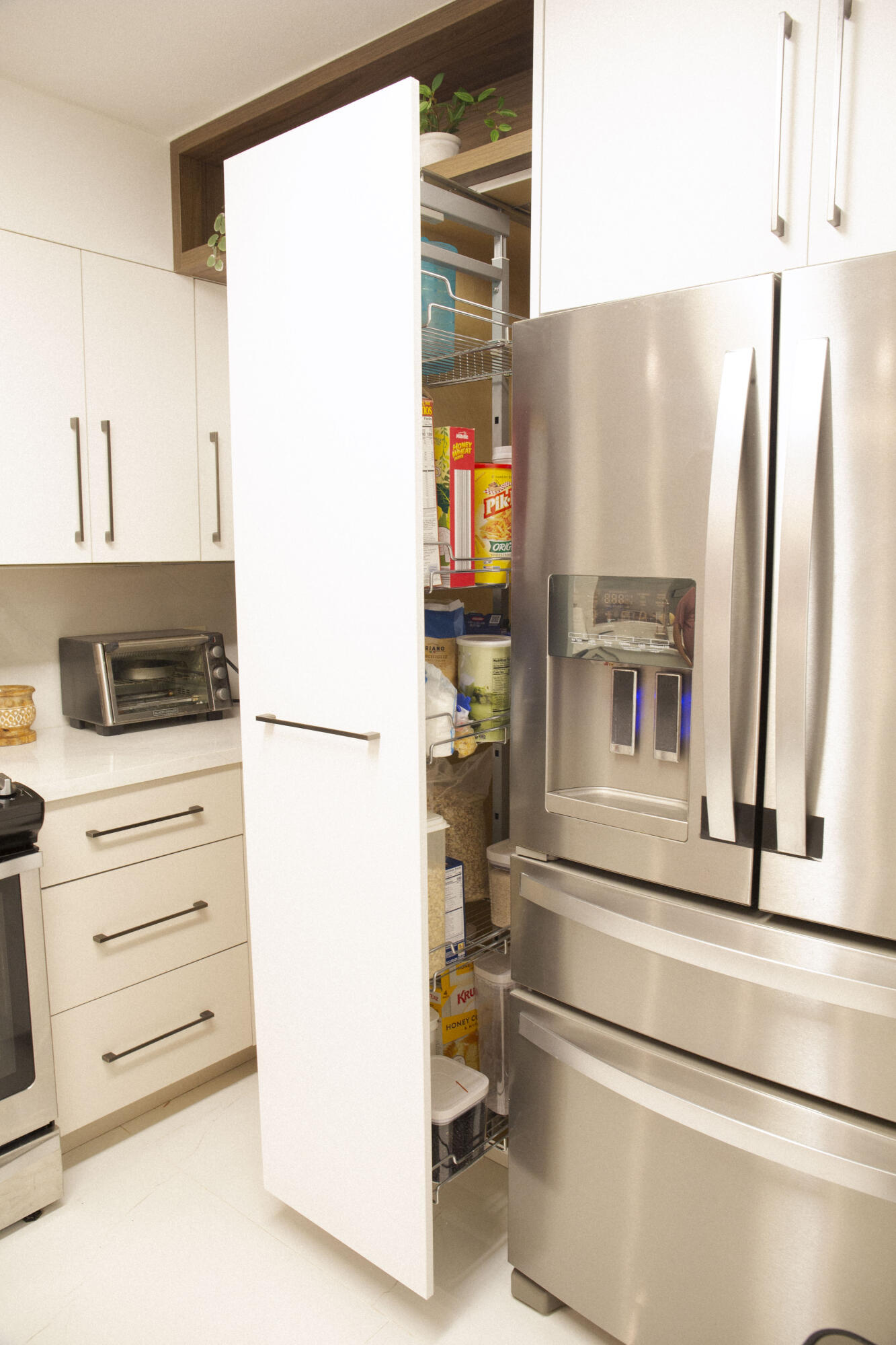 HYPOLUXOS MARINERS CAY CONDO - Residential