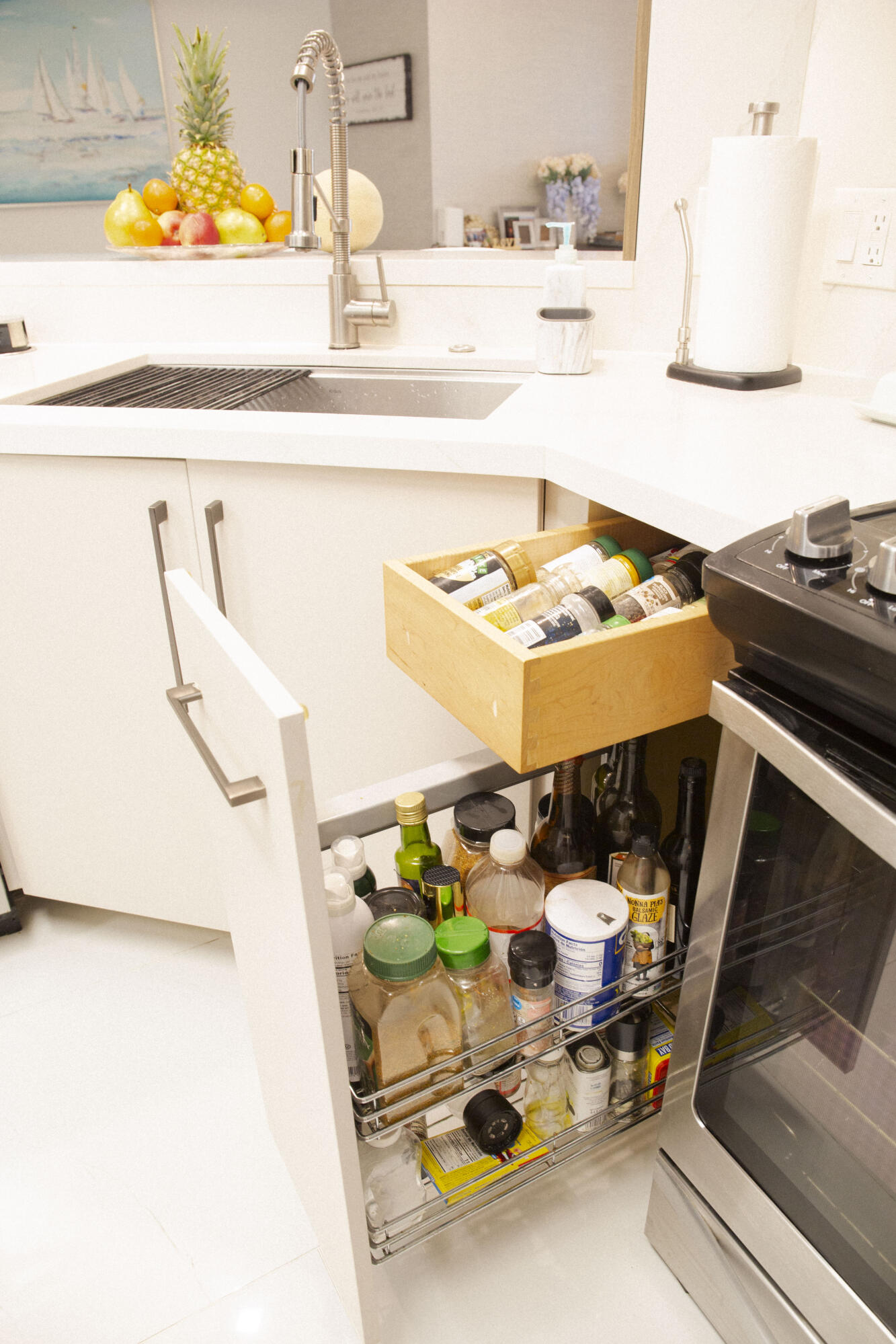 HYPOLUXOS MARINERS CAY CONDO - Residential