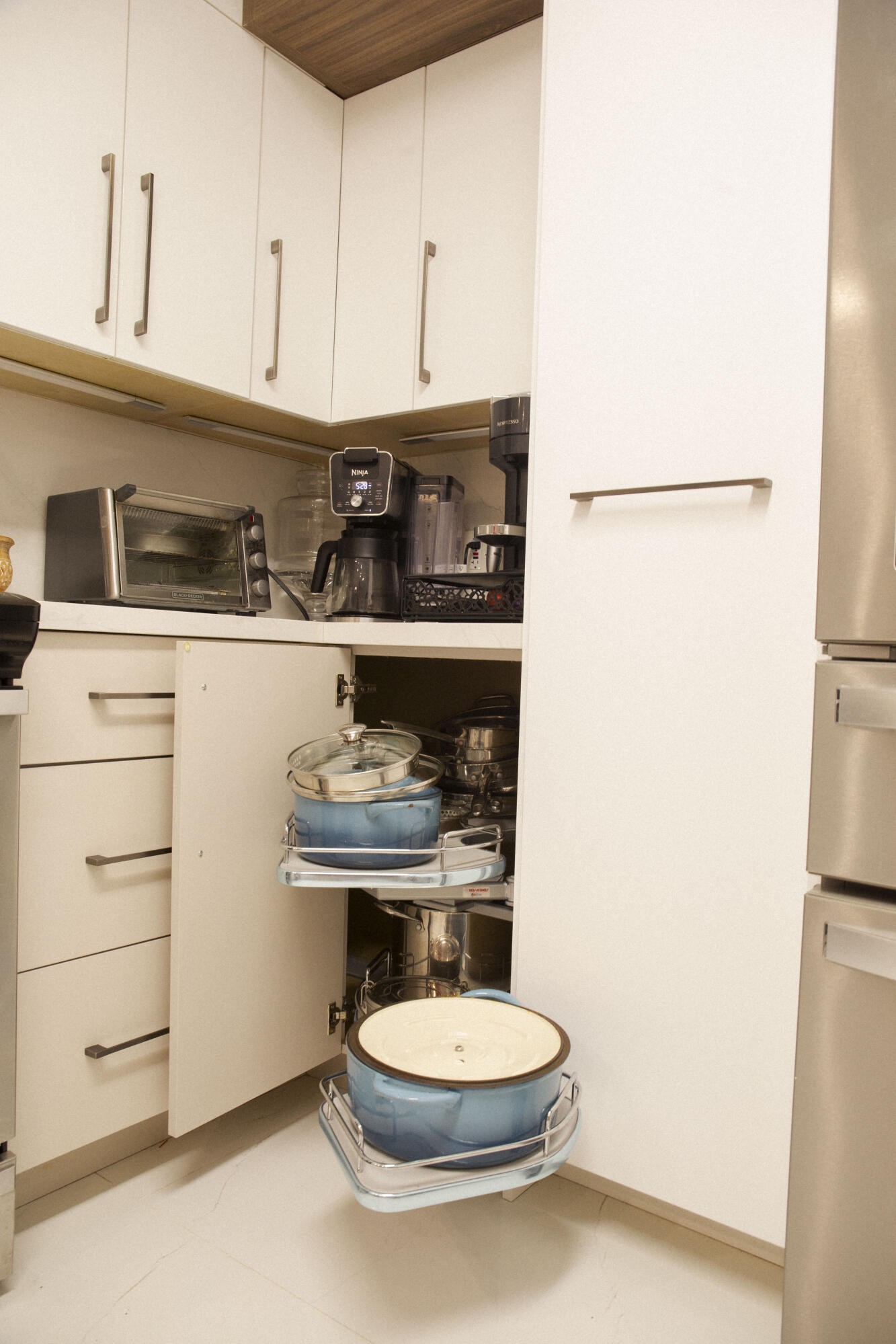 HYPOLUXOS MARINERS CAY CONDO - Residential