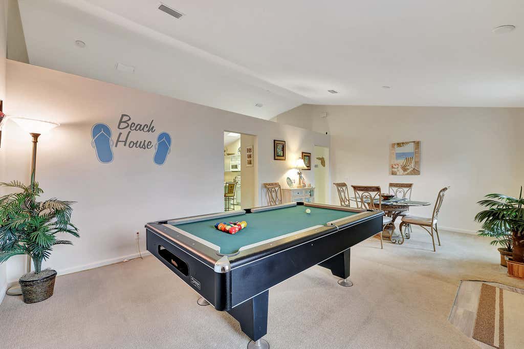Photo of 1329 SW Hibiscus Street, Port Saint Lucie, FL 34983 (MLS # R10953166)