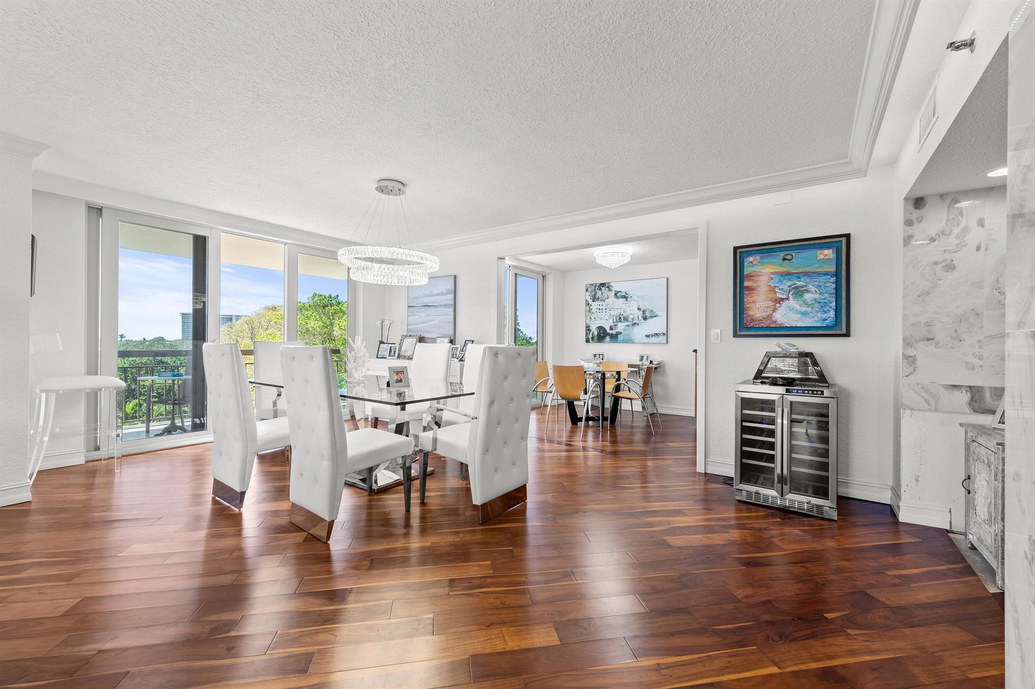 CARLTON CONDO - Residential Lease