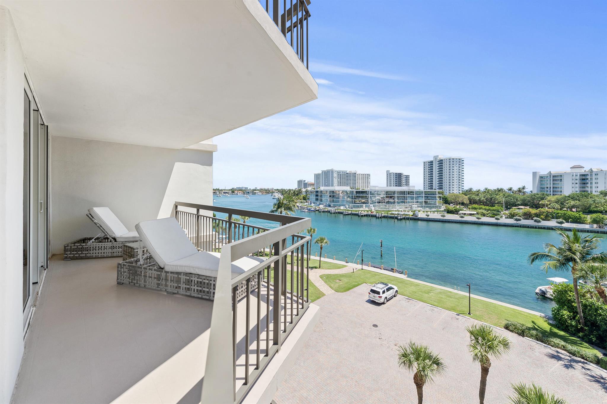 CARLTON CONDO - Residential Lease