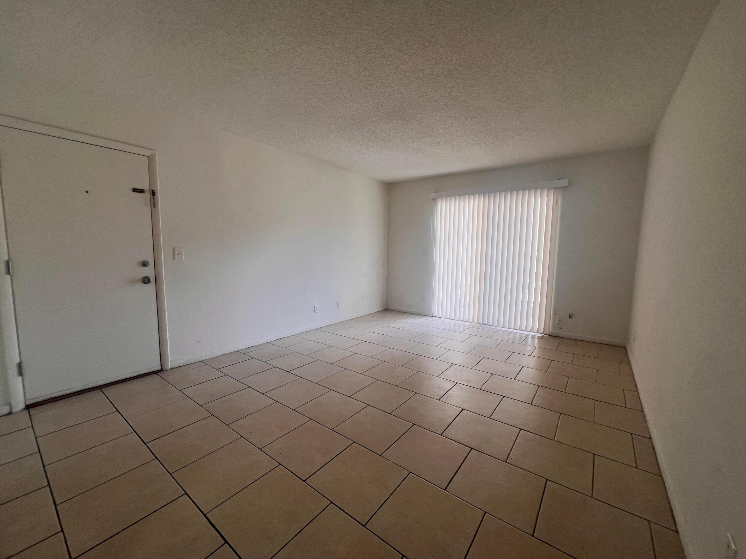 CROSS CREEK CONDO - Residential