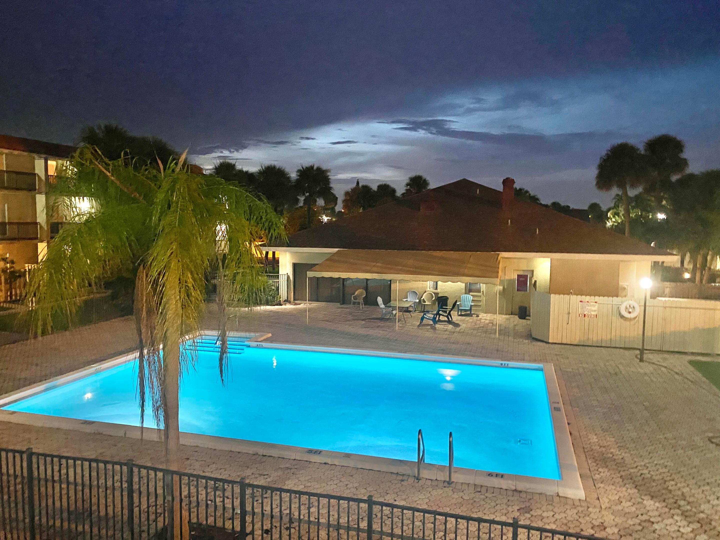 CROSS CREEK CONDO - Residential