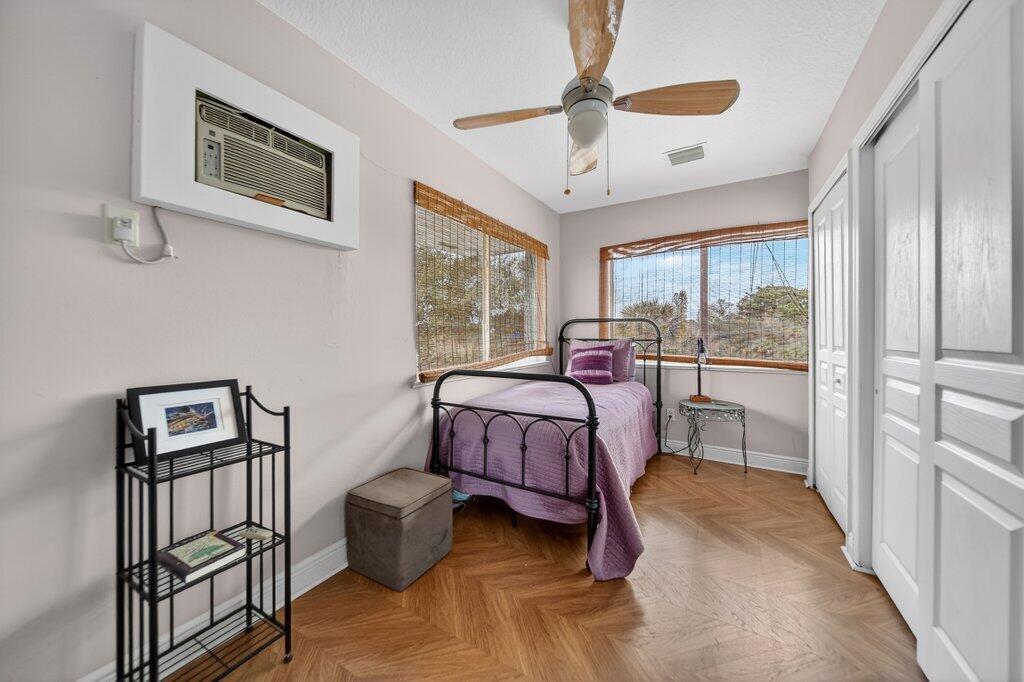 METES AND BOUNDS - Residential