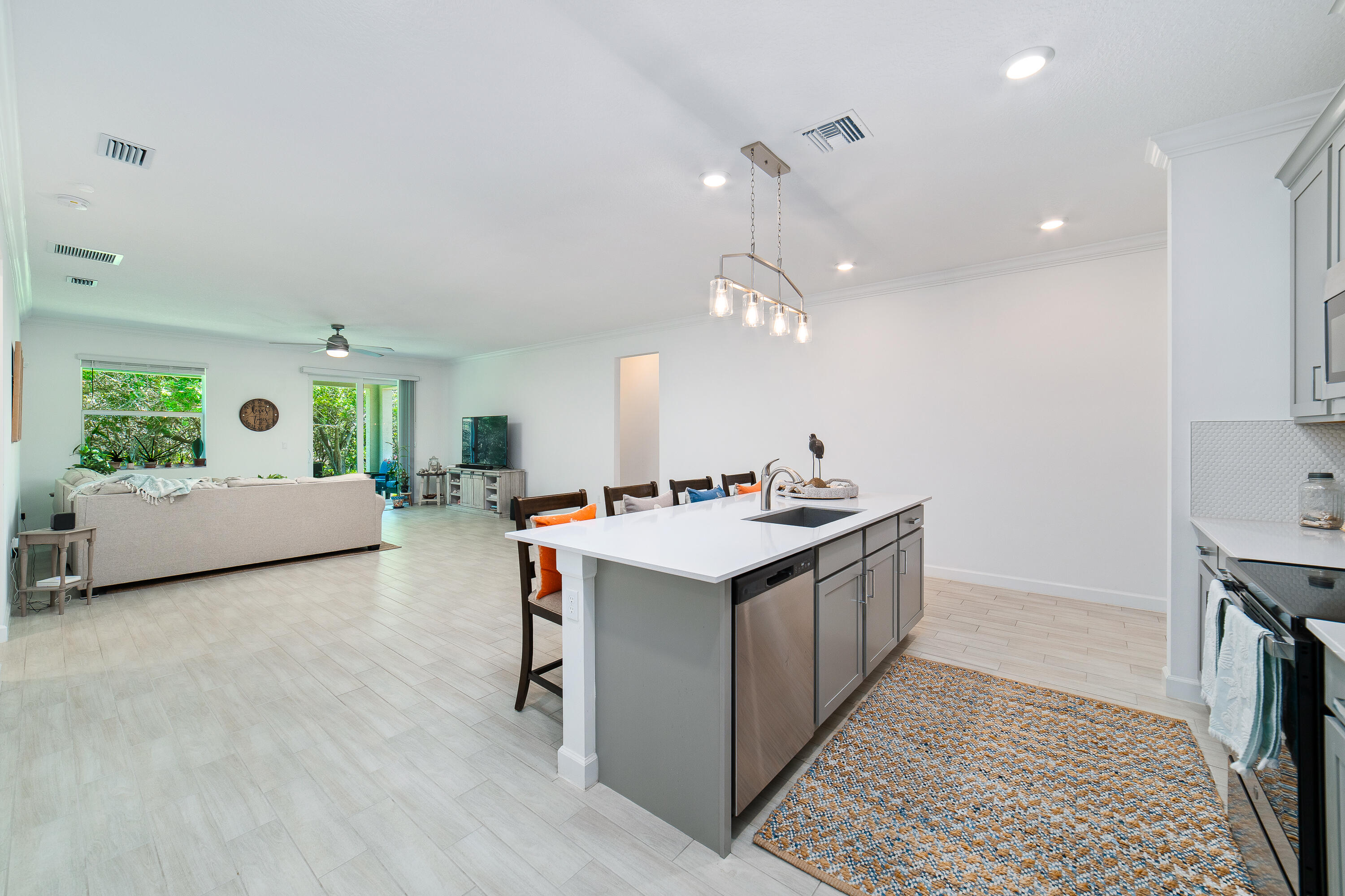 LAKES AT BROOKHAVEN - Residential
