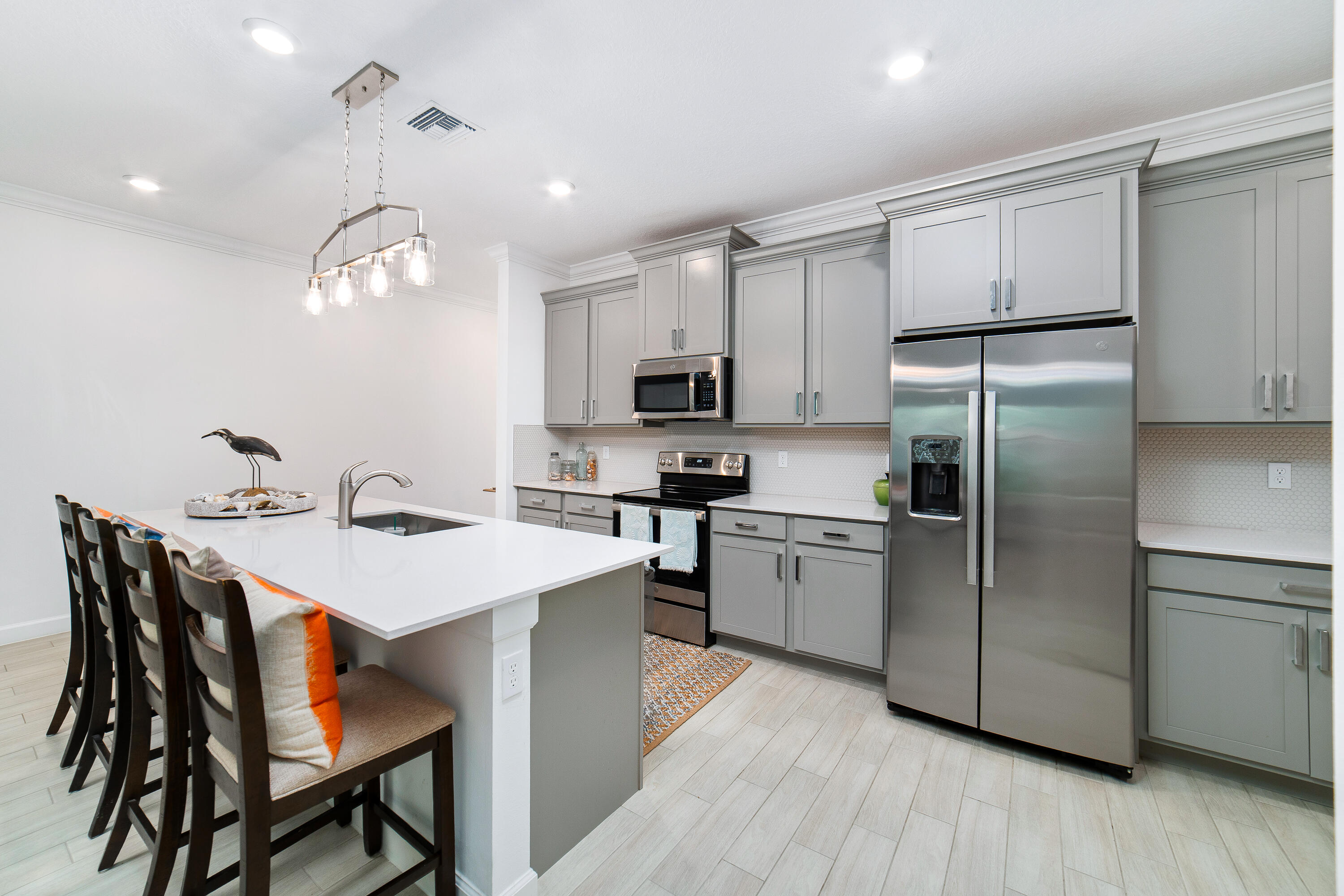 LAKES AT BROOKHAVEN - Residential