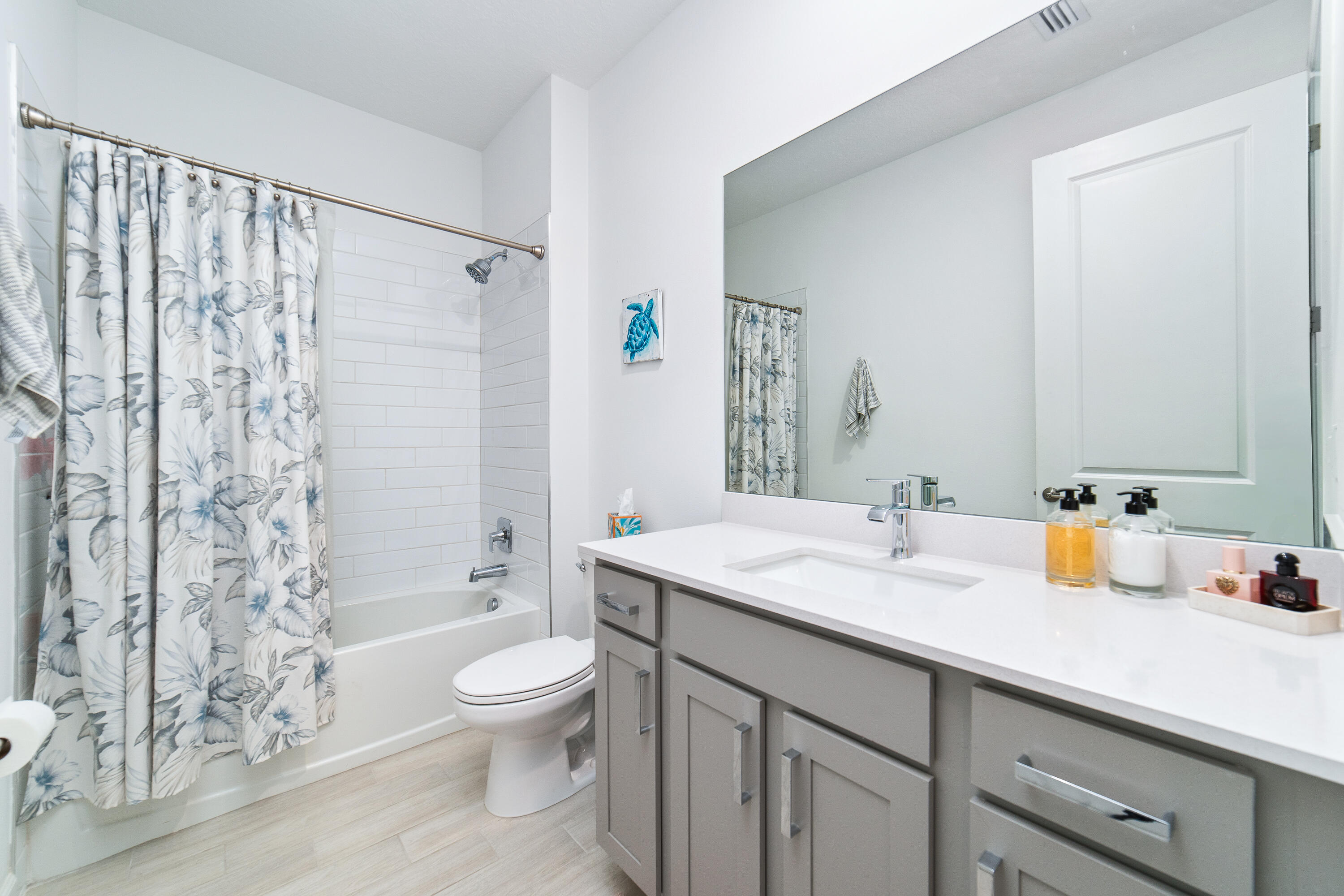 LAKES AT BROOKHAVEN - Residential
