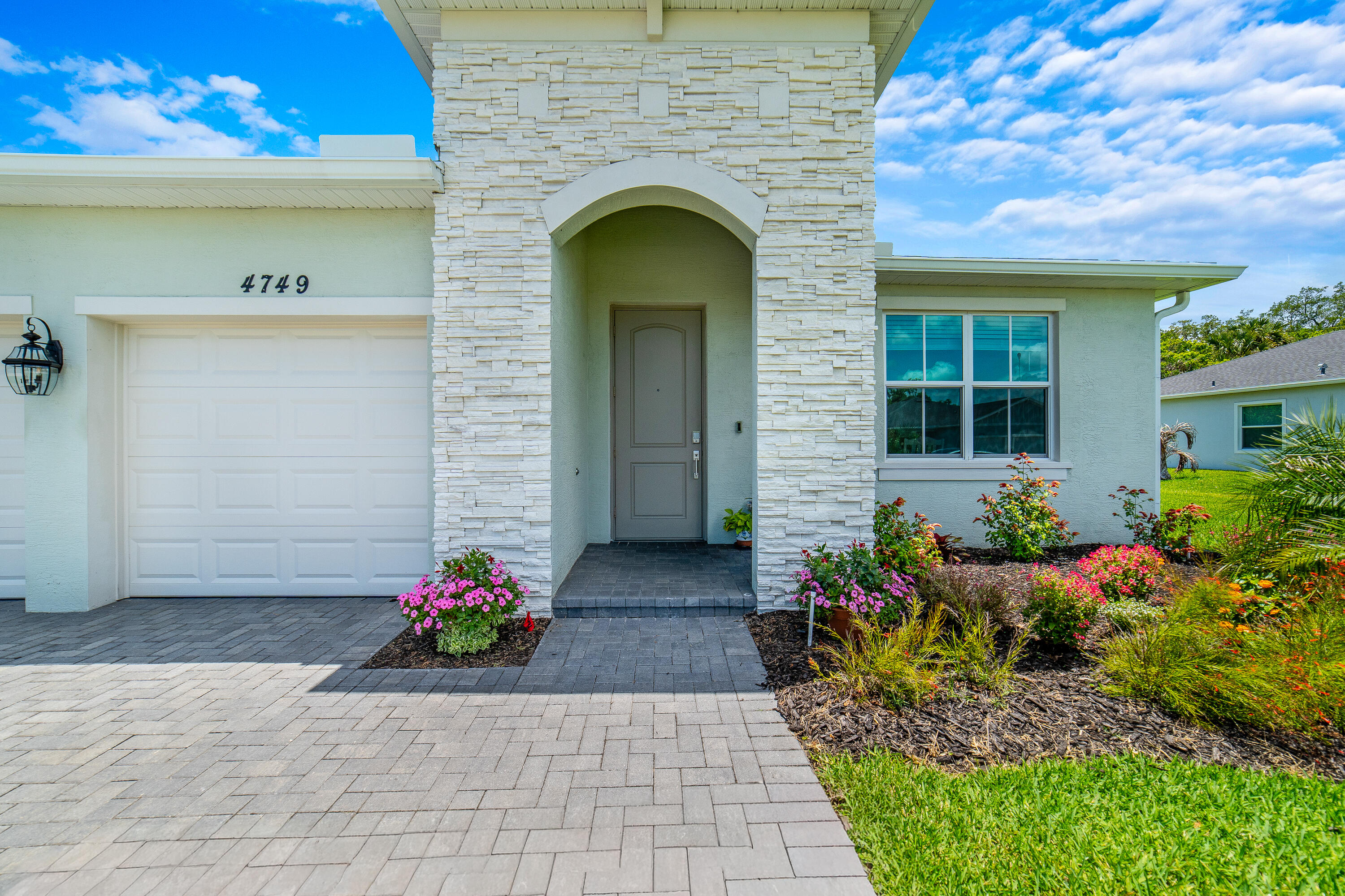 LAKES AT BROOKHAVEN - Residential
