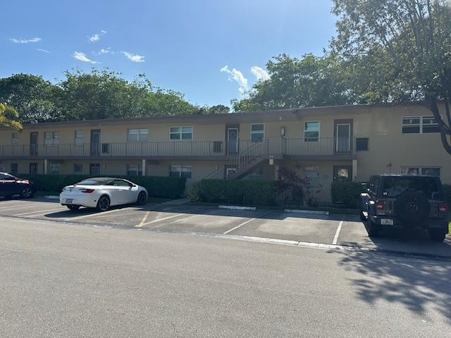 ORIOLE GARDENS THREE - Residential