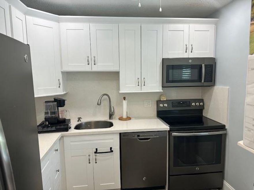 IDEAL LOCATION!!! BUILDING IS RIGHT ACROSS FROM THE REMODELED CLUBHOUSE, AND THE POOL. BEAUTIFUL CONDO WITH MODERN KITCHEN AND BATHROOMS. EXTRA CABINETS. DOUBLE DOOR REFRIGERATOR. LOVELY TILED FLOORS. ENCLOSED BALCONY OVERLOOKING A PEACEFUL GREEN AREA. ACTIVE COMMUNITY WITH SHOWS, DINNERS, BBQS, HOLIDAY EVENTS, BILLIARDS, LIBRARY, CARD ROOM, EXERCISE EQUIPMENT. CLOSE TO  WALGREENS, MALL, RESTAURANTS. AND NEW PUBLIX. SHORT DRIVE TO THE BEACH. ASSOCIATION STATES 55+, REQUIRES 700+ CREDIT SCORE, $40000 INCOME, SECURITY DEPOSIT, APPLIATION WITH IN PERSON INTERVIEW.