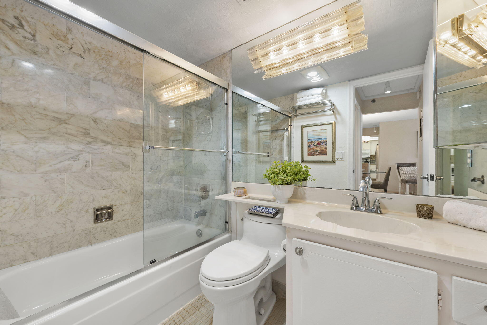 AMBASSADORS V NORTH CONDO - Residential