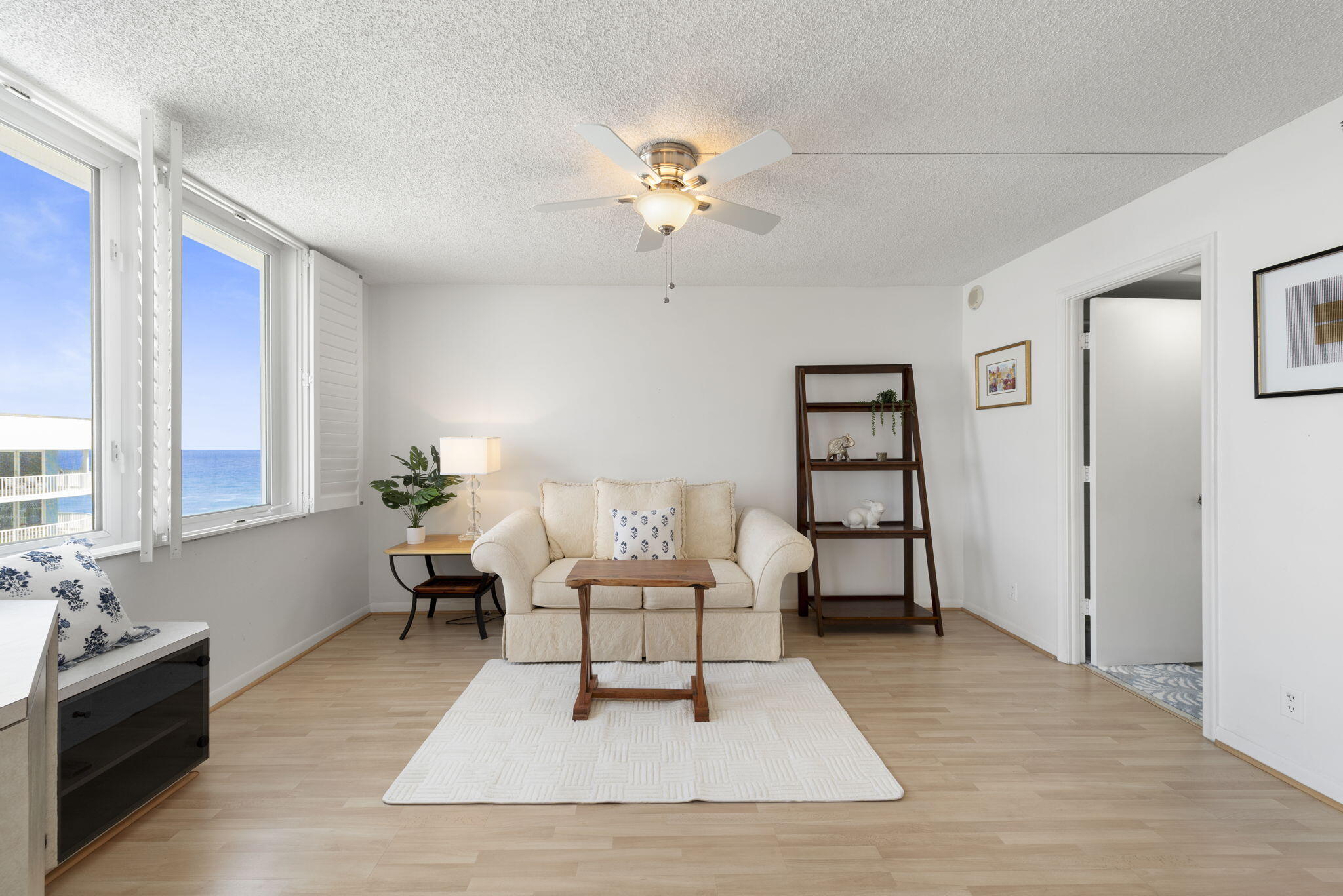 3215 S Ocean Boulevard 906