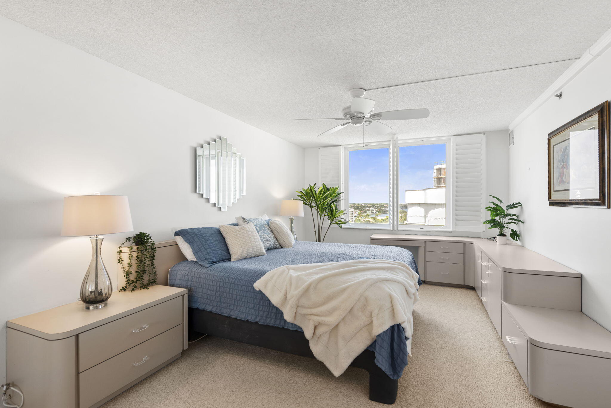 3215 S Ocean Boulevard 906