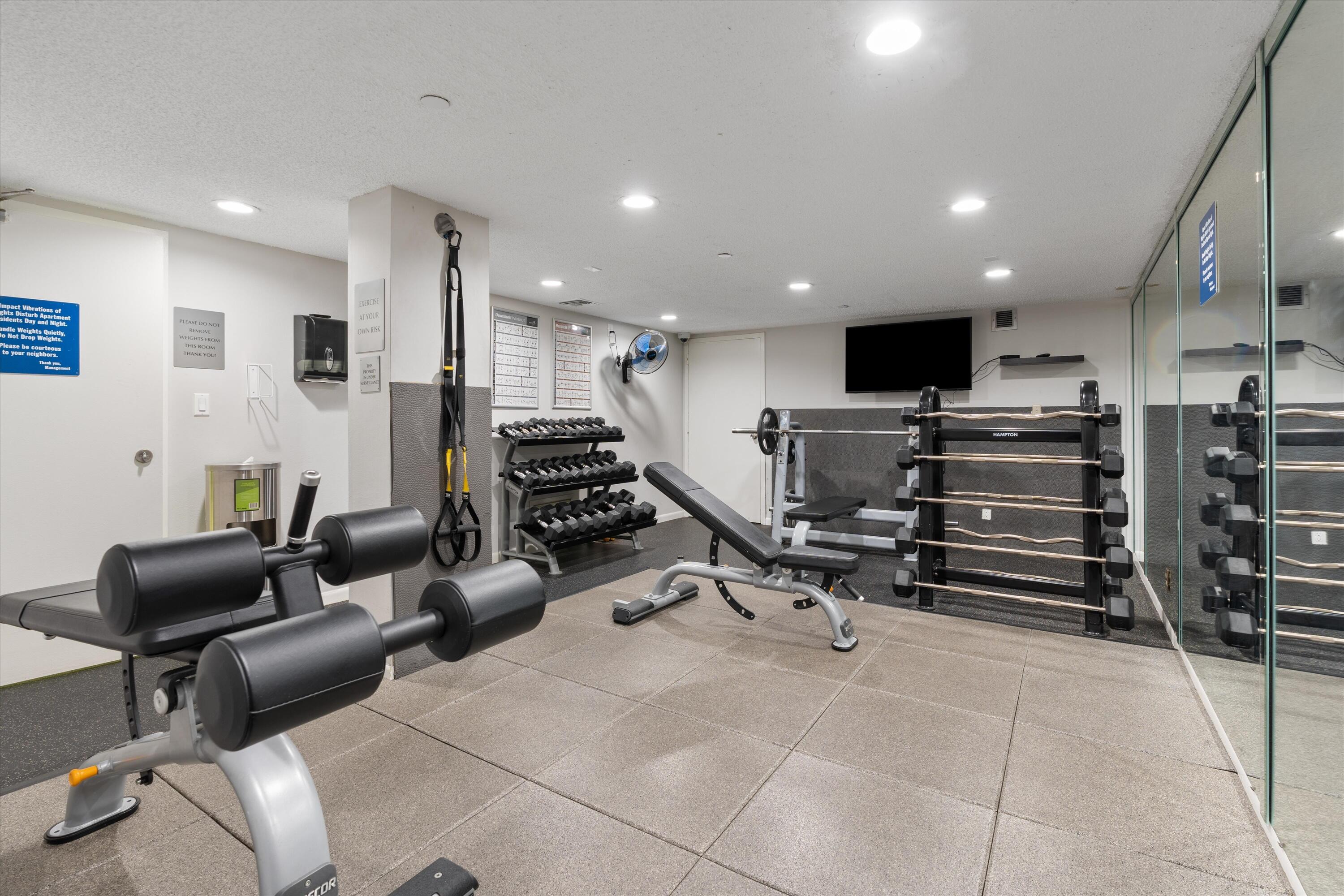 AMBASSADORS V NORTH CONDO - Residential