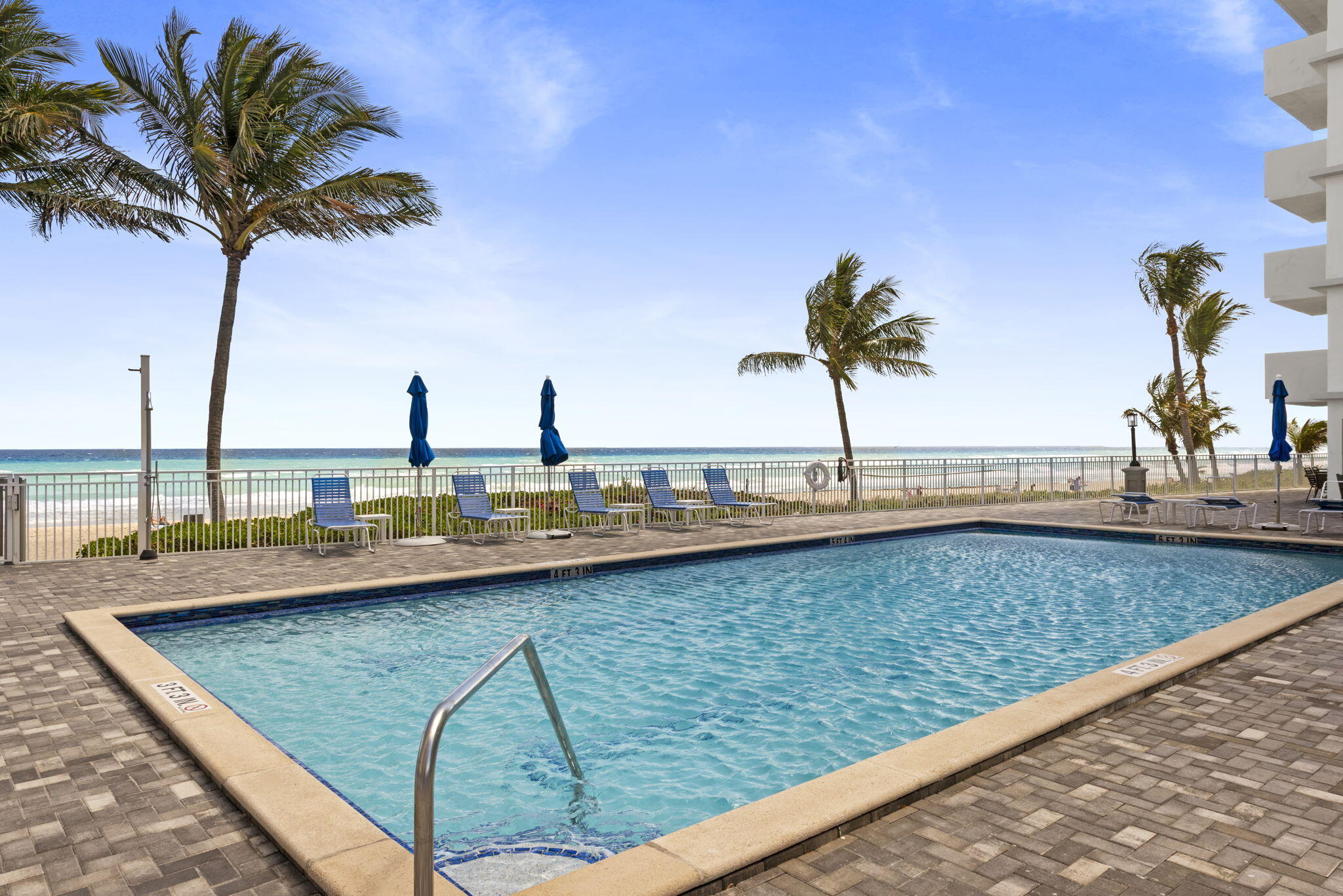 AMBASSADORS V NORTH CONDO - Residential