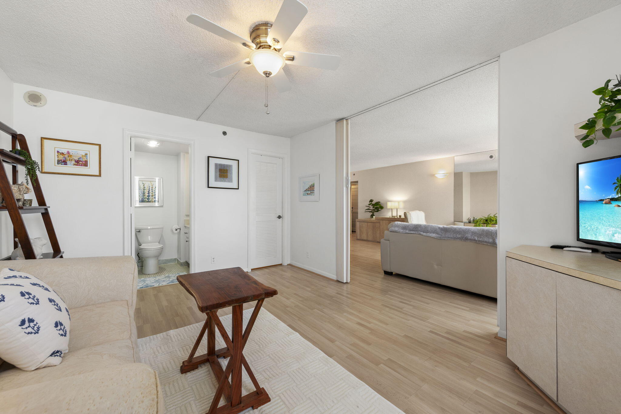 AMBASSADORS V NORTH CONDO - Residential