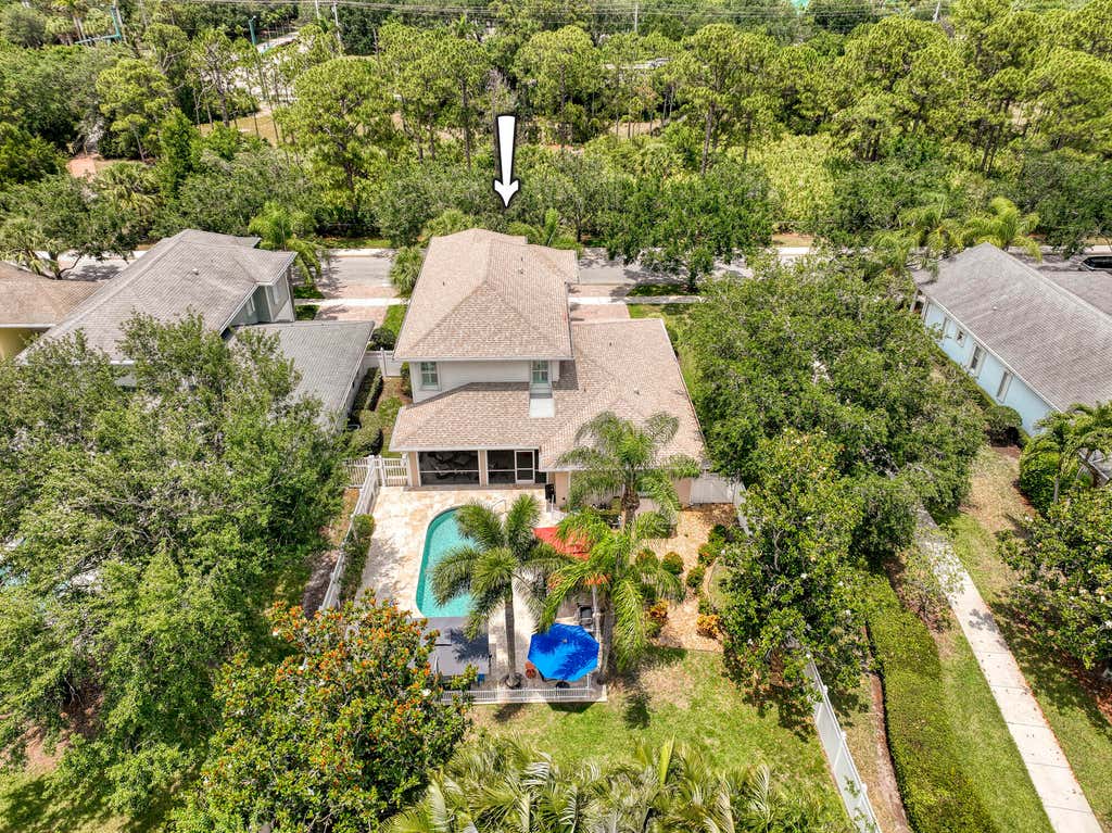 Photo of 453 Caravelle Drive, Jupiter, FL 33458 (MLS # R10988224)
