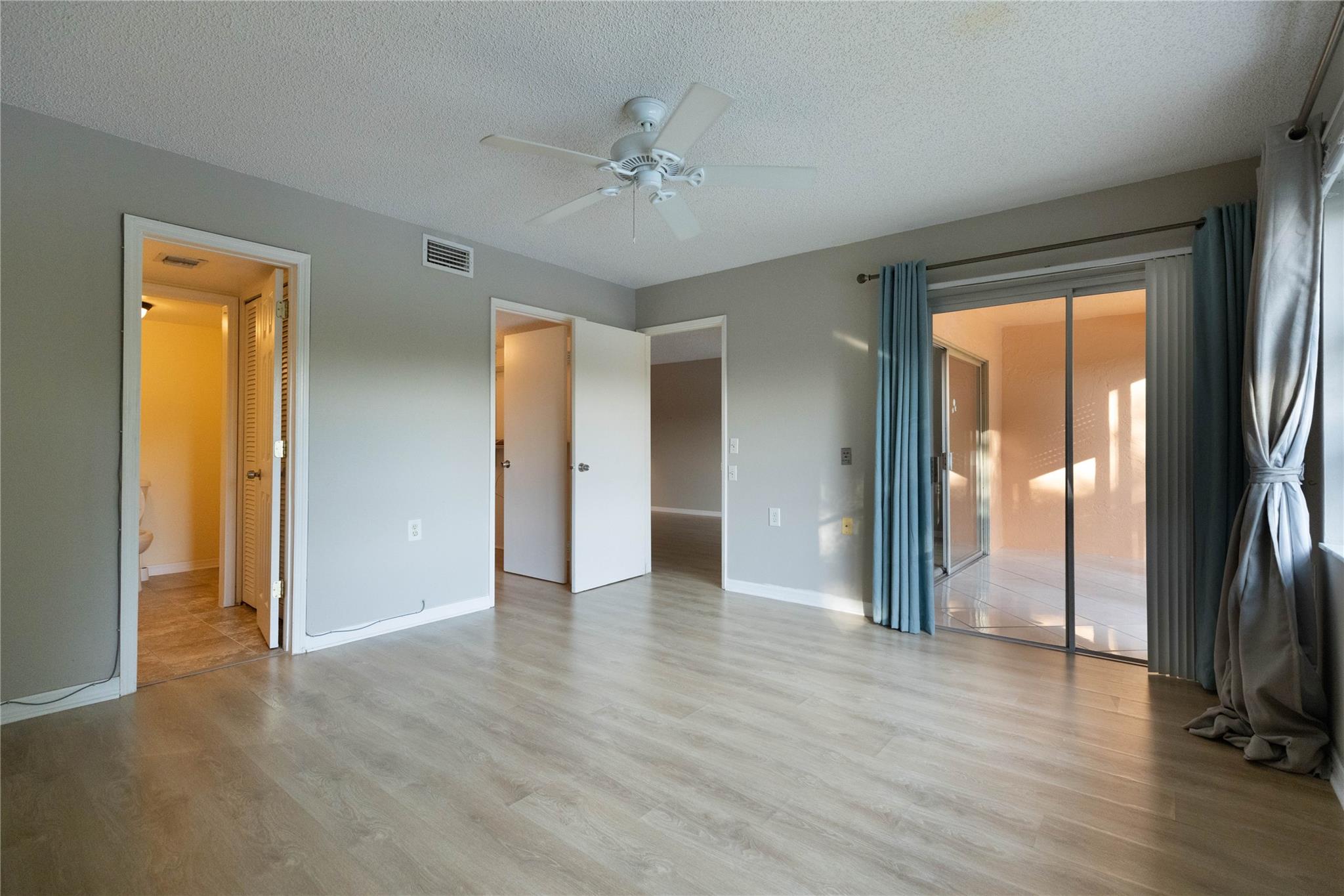 WYNMOOR - Residential