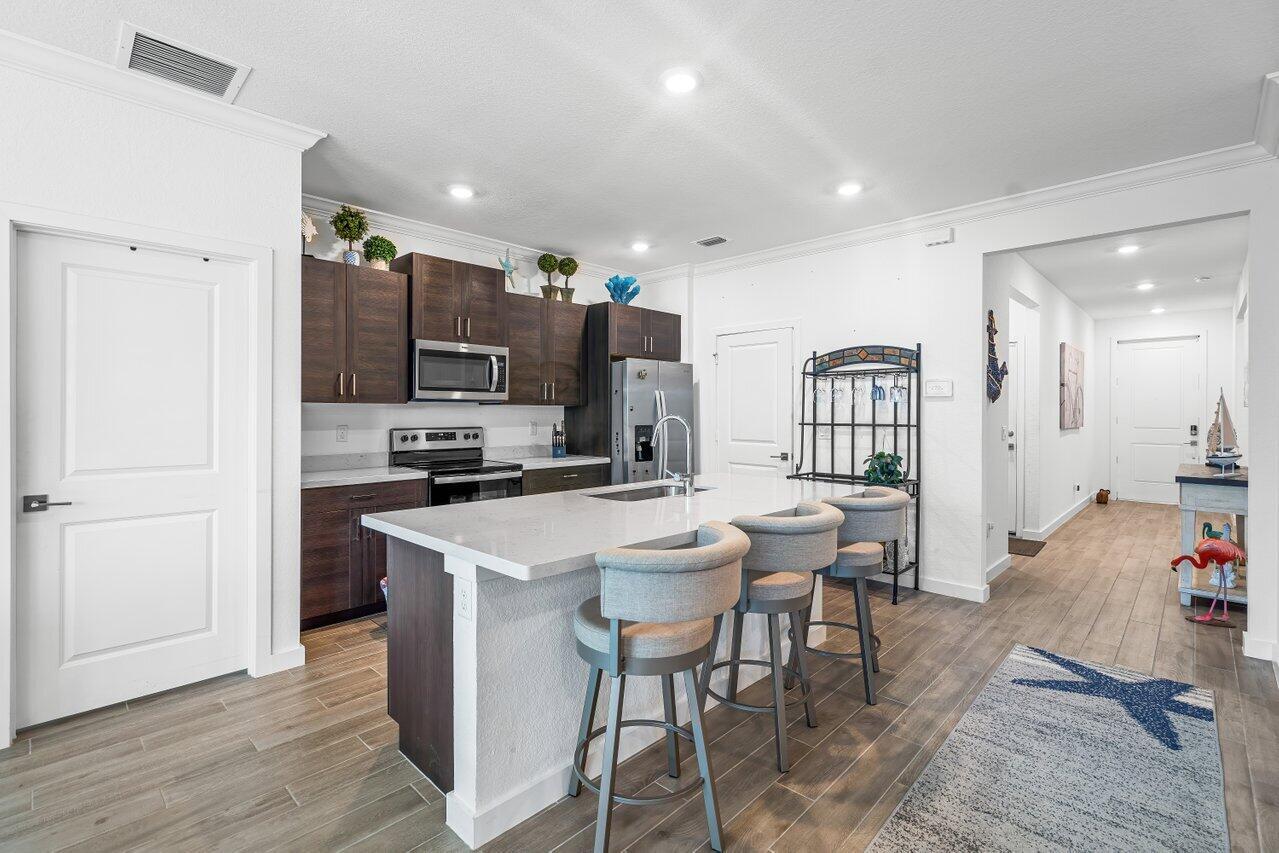 Seawalk - Residential