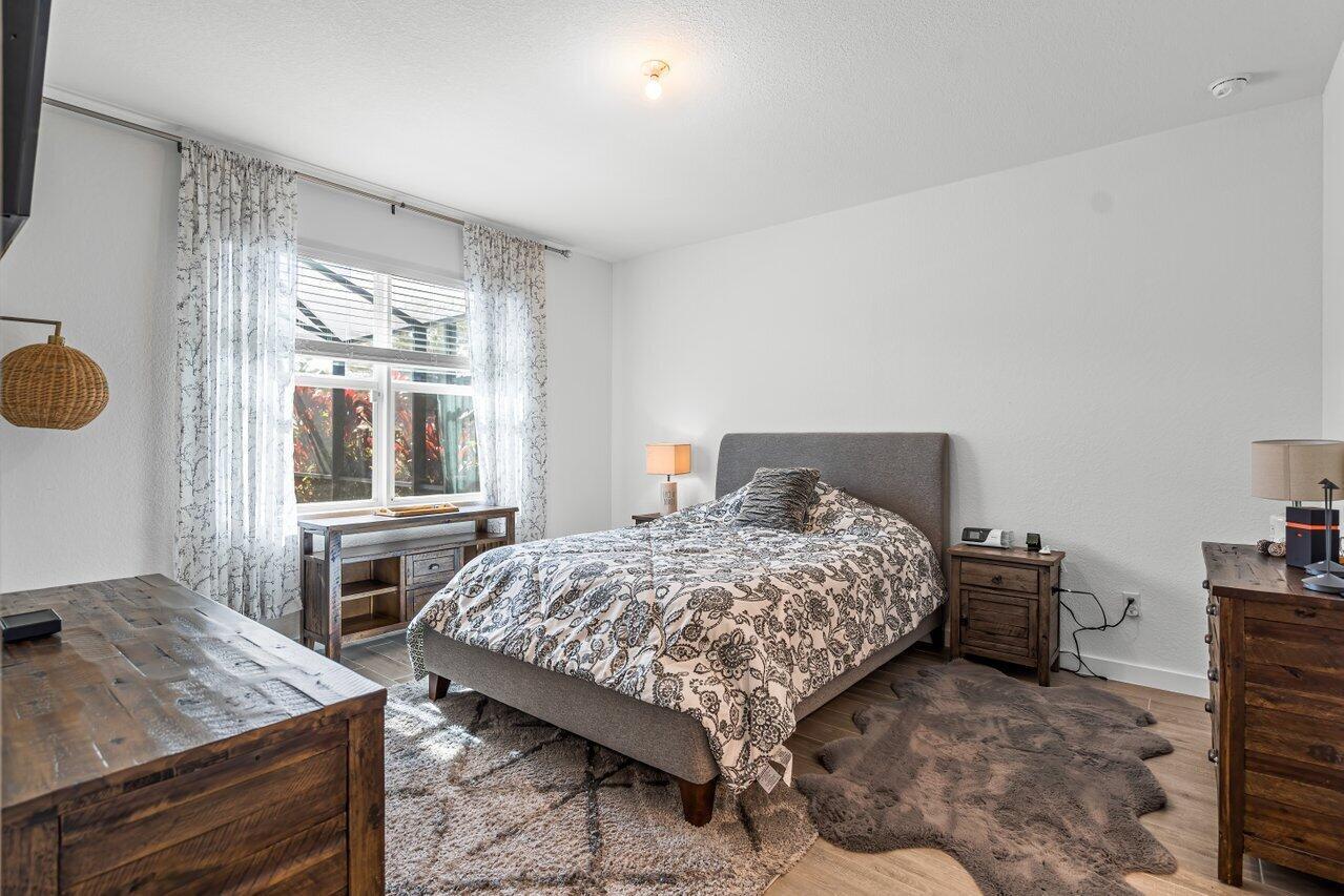 Seawalk - Residential