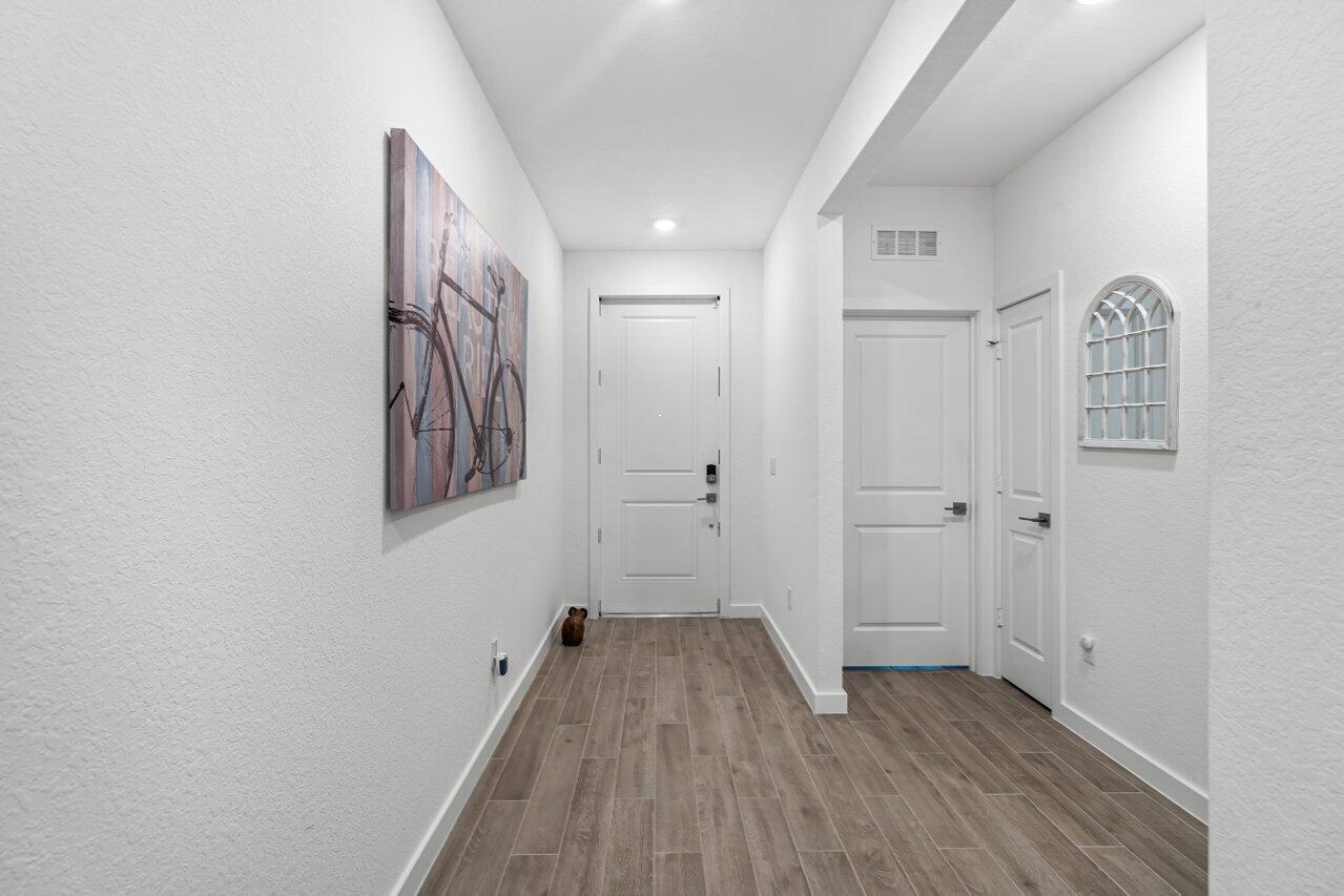 Seawalk - Residential