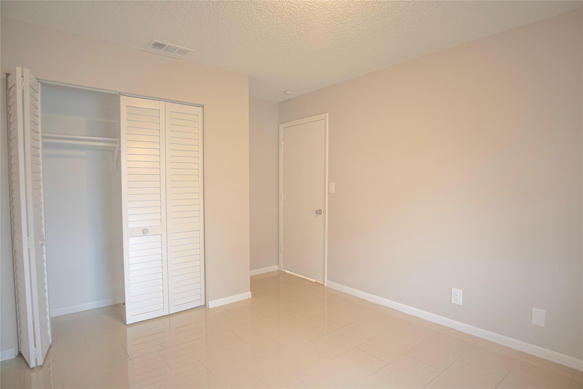 Village On The Lake Condo - Residential Lease