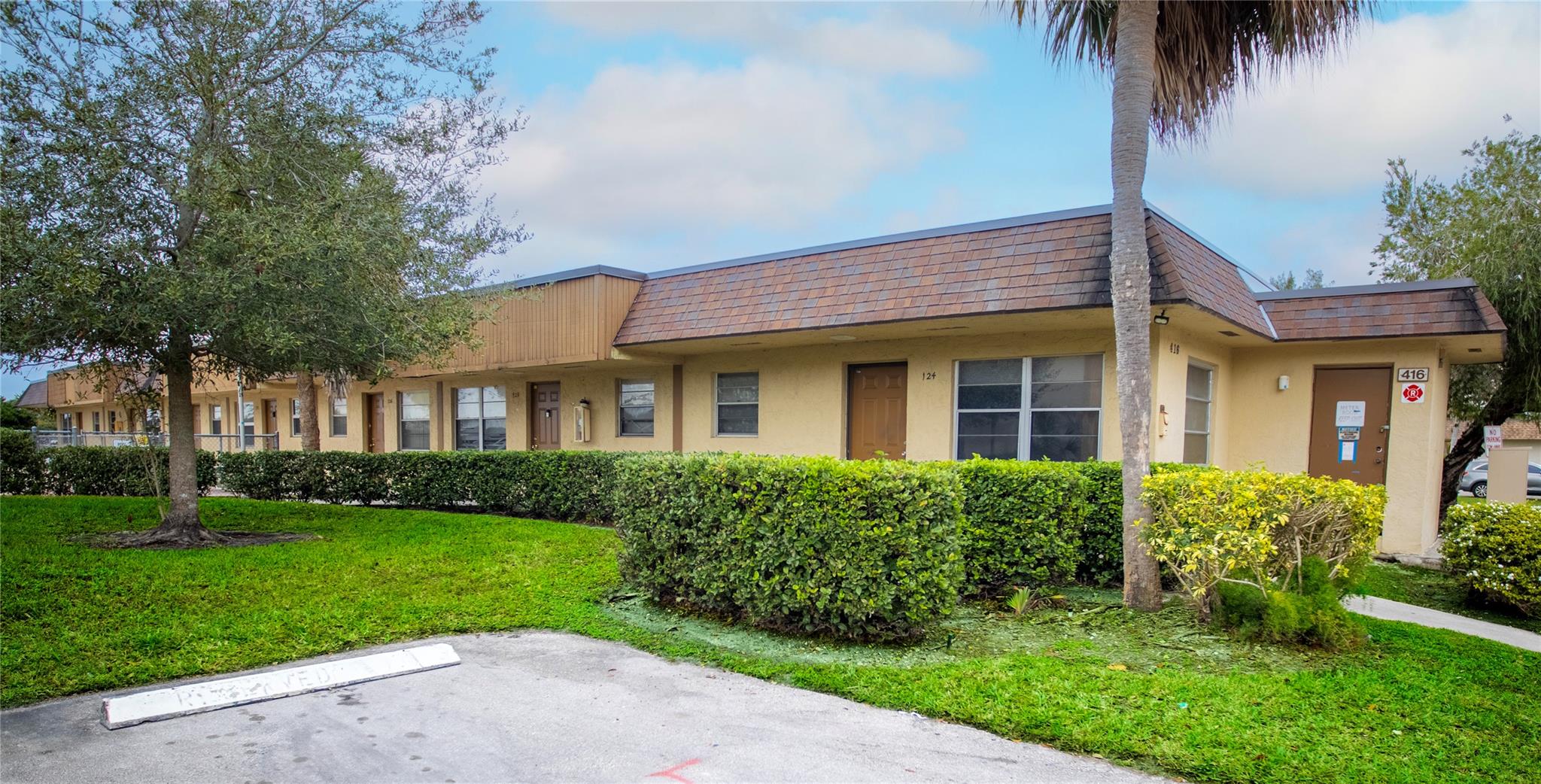 Gorgeous Fully Updated Villa. Steps To The Sparkling Pool & Beautiful Panoramic Views Of The Water. Enjoy The Many Fine Touches This Unit Has To Offer From The Spacious Kitchen With Beautiful kitchen To The Stunning Updated Bathroom and Porcelain Tile Throughout The Entire Unit. Send Your Offer Today!