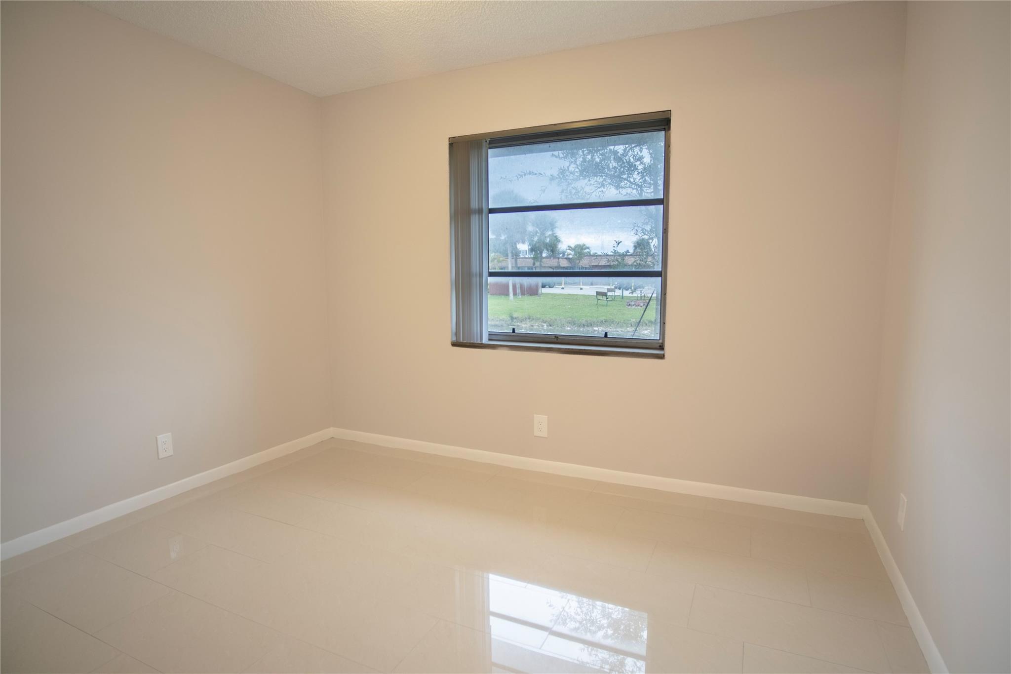 Village On The Lake Condo - Residential Lease