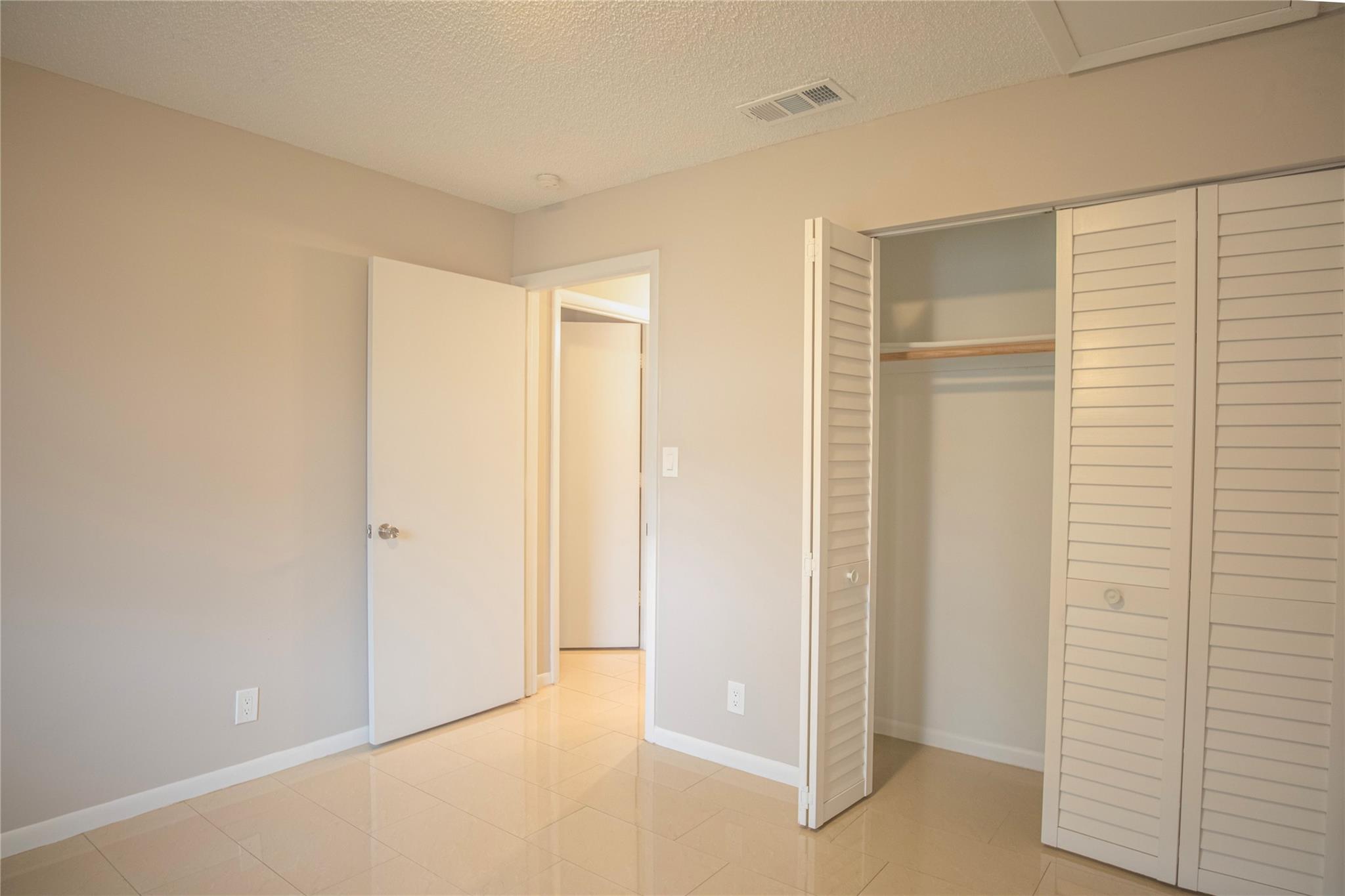 Village On The Lake Condo - Residential Lease