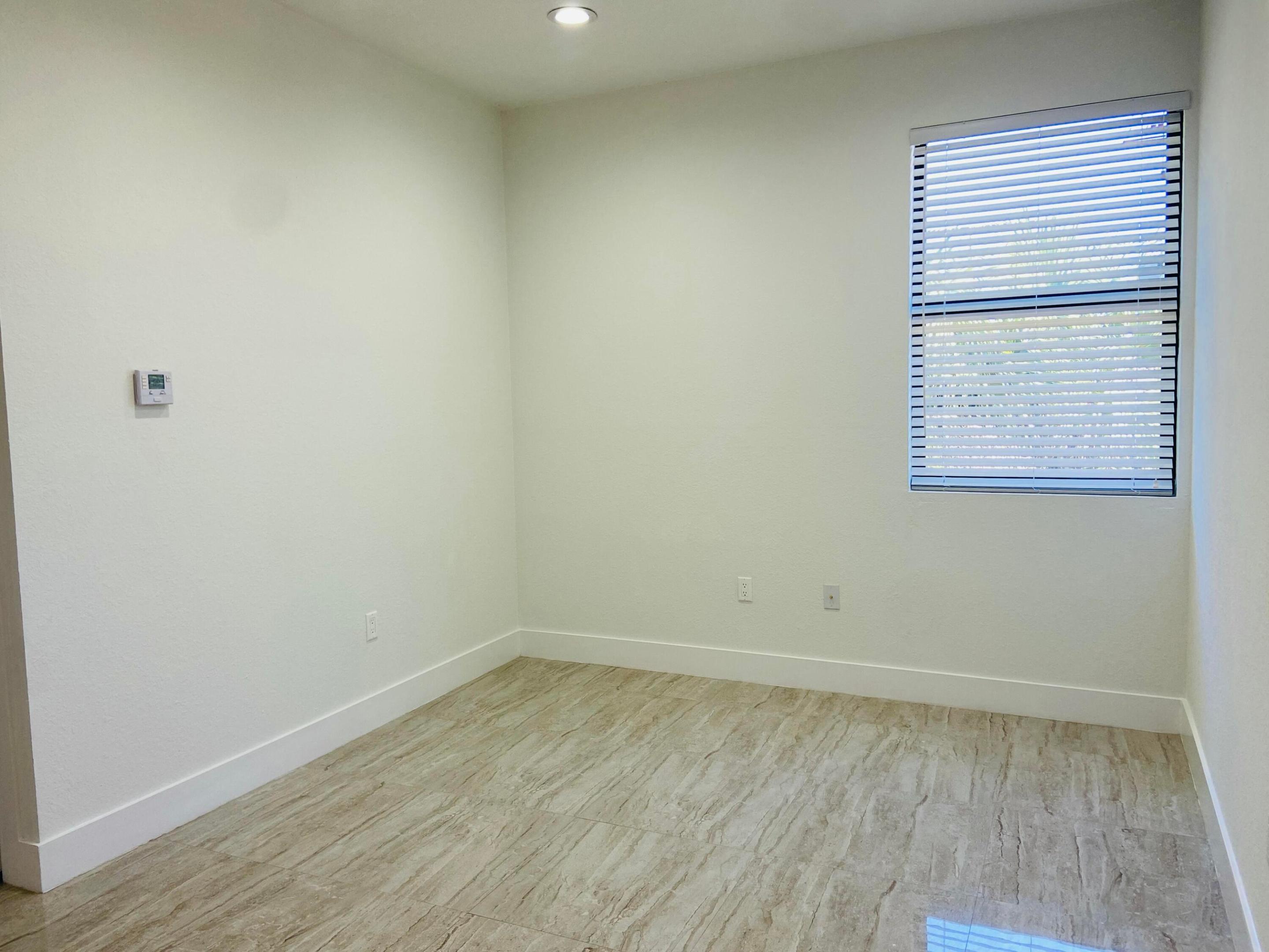 CASA DEL SOL - Residential Lease