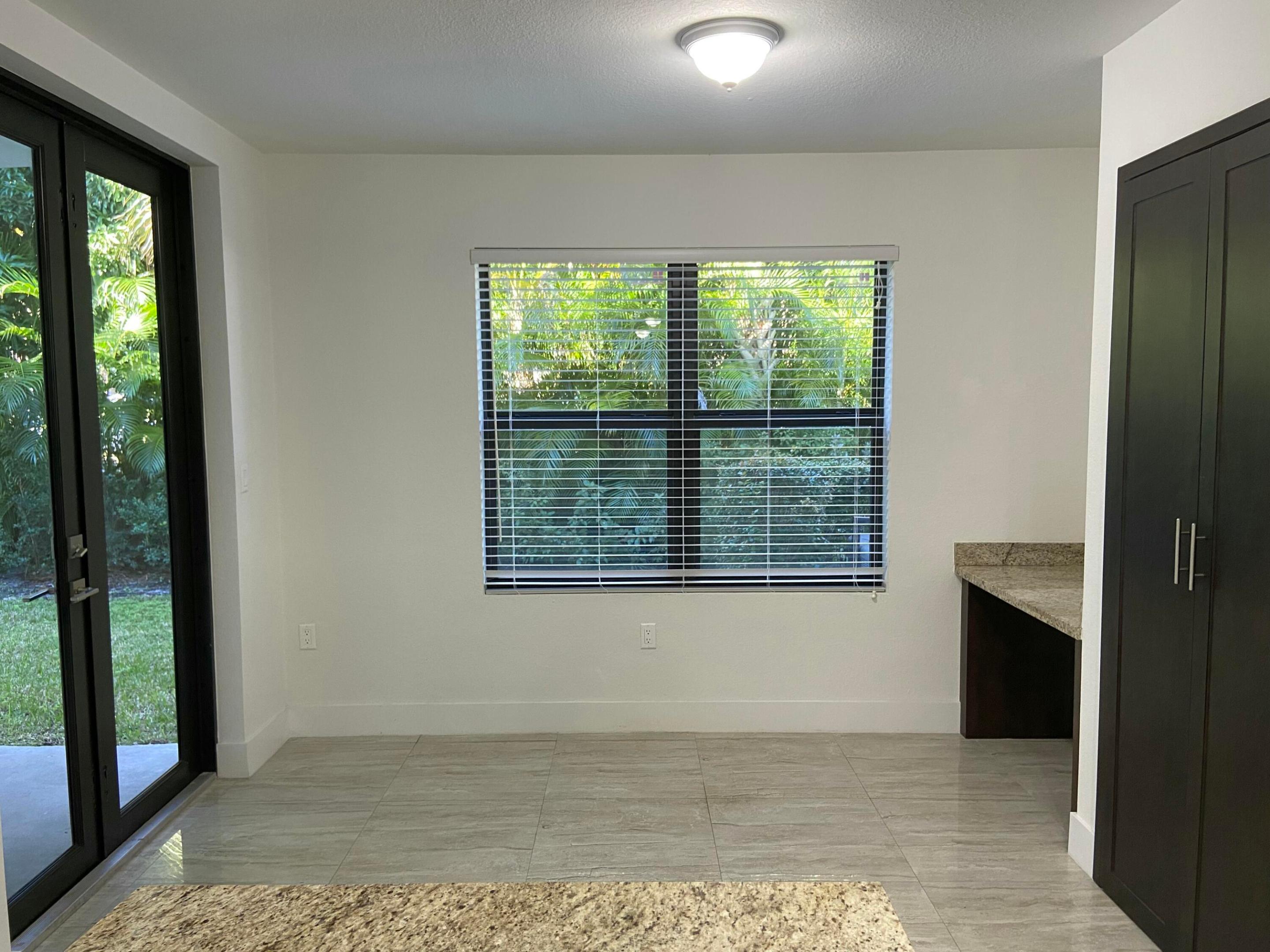 CASA DEL SOL - Residential Lease