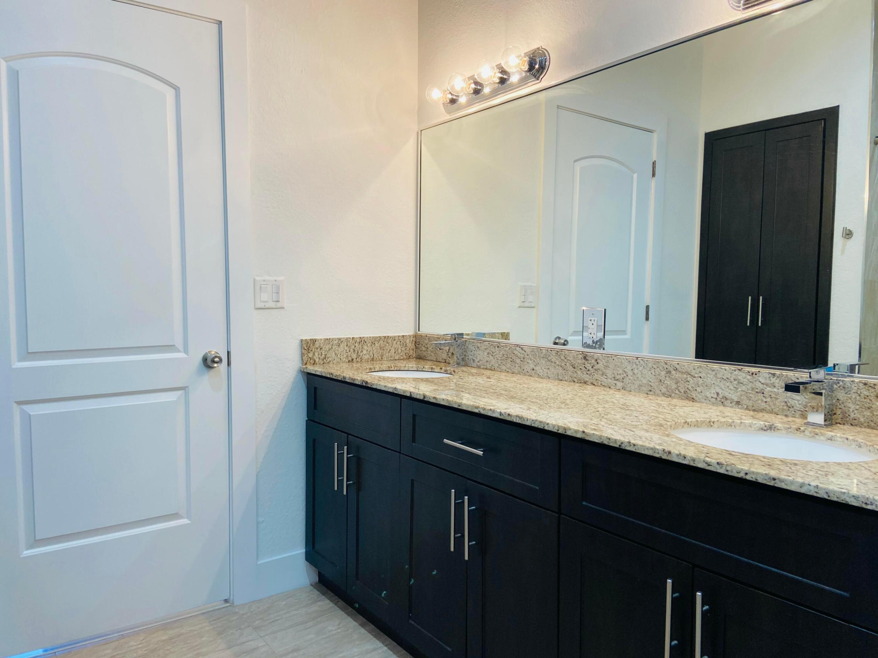 CASA DEL SOL - Residential Lease