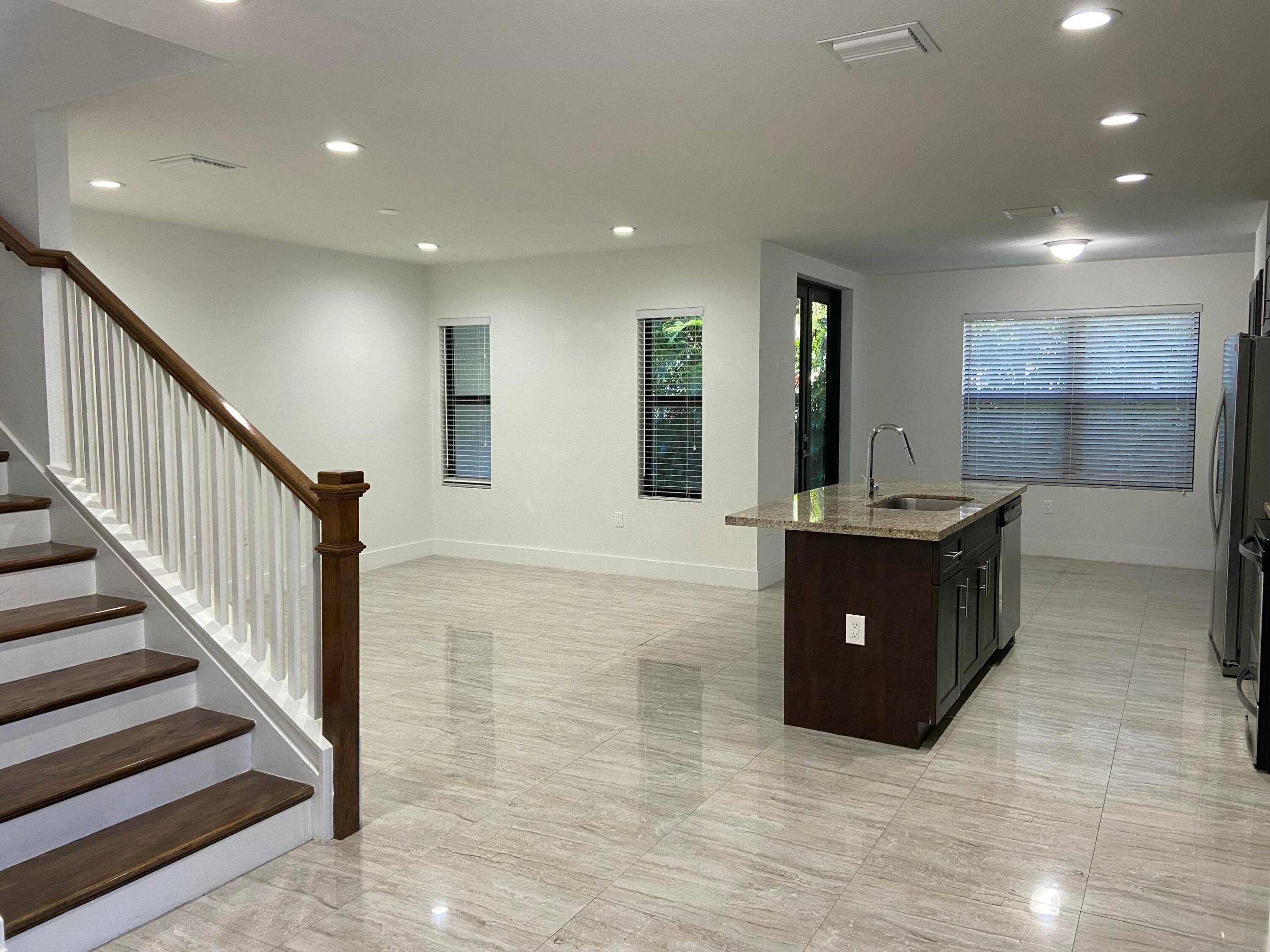 269 Bella Sol Way